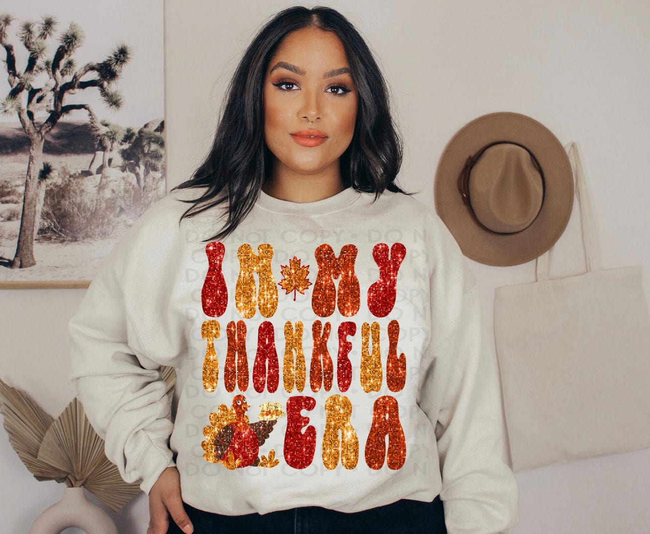 Thankful Faux Glitter Graphic T-Graphic T-Stay Foxy Boutique, Florissant, Missouri