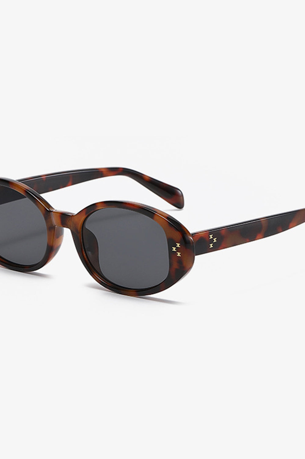 Polycarbonate Frame Oval Sunglasses-Stay Foxy Boutique, Florissant, Missouri