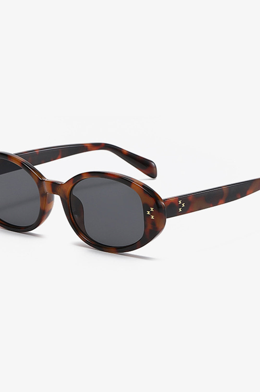 Polycarbonate Frame Oval Sunglasses-Stay Foxy Boutique, Florissant, Missouri