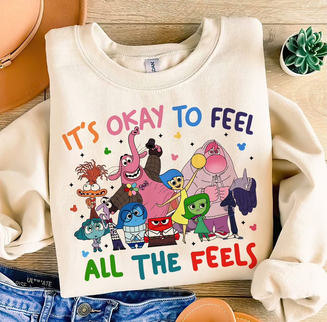 Feels Graphic T-Graphic T-Stay Foxy Boutique, Florissant, Missouri