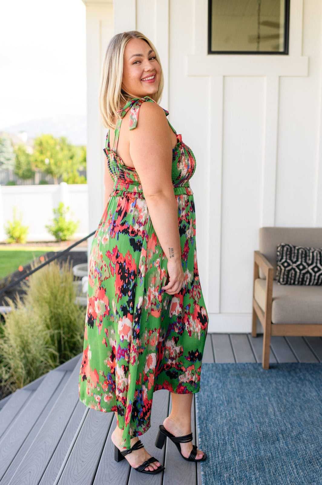 A Little While Longer Dress in Green-Dresses-Stay Foxy Boutique, Florissant, Missouri