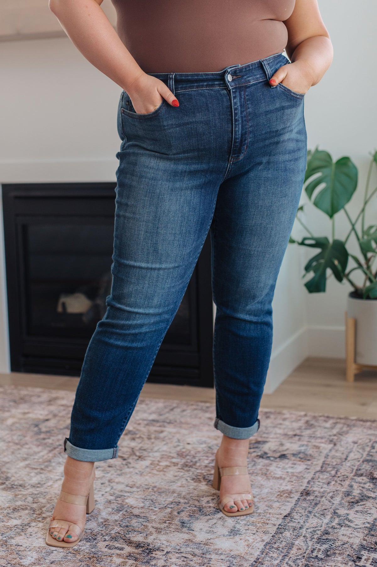 Amber Cuffed Slim Fit Dark Wash Jeans-Womens-Stay Foxy Boutique, Florissant, Missouri