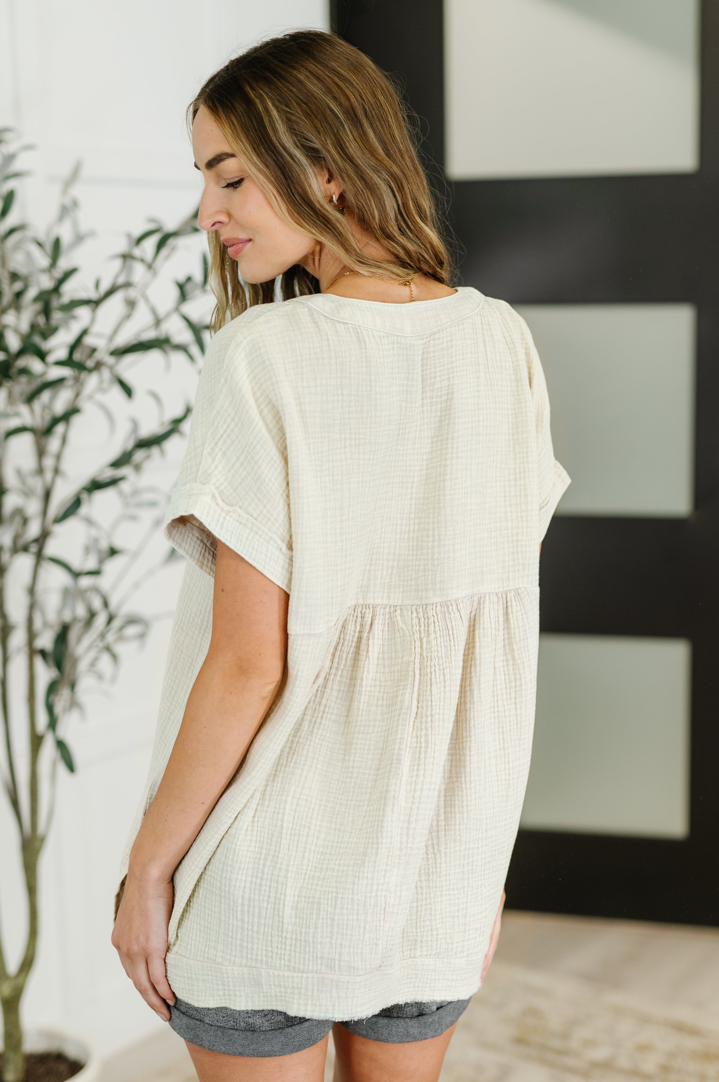 Basic Fade V-Neck Acid Wash Top in Sand Beige-Womens-Stay Foxy Boutique, Florissant, Missouri
