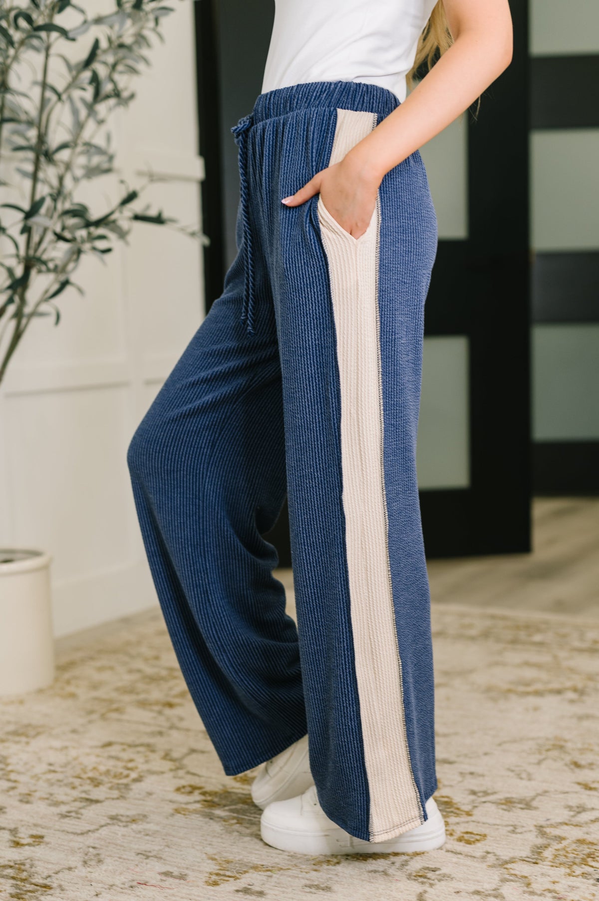 Certified Chiller Contrast Stripe Straight Leg Bottoms in Navy-Womens-Stay Foxy Boutique, Florissant, Missouri