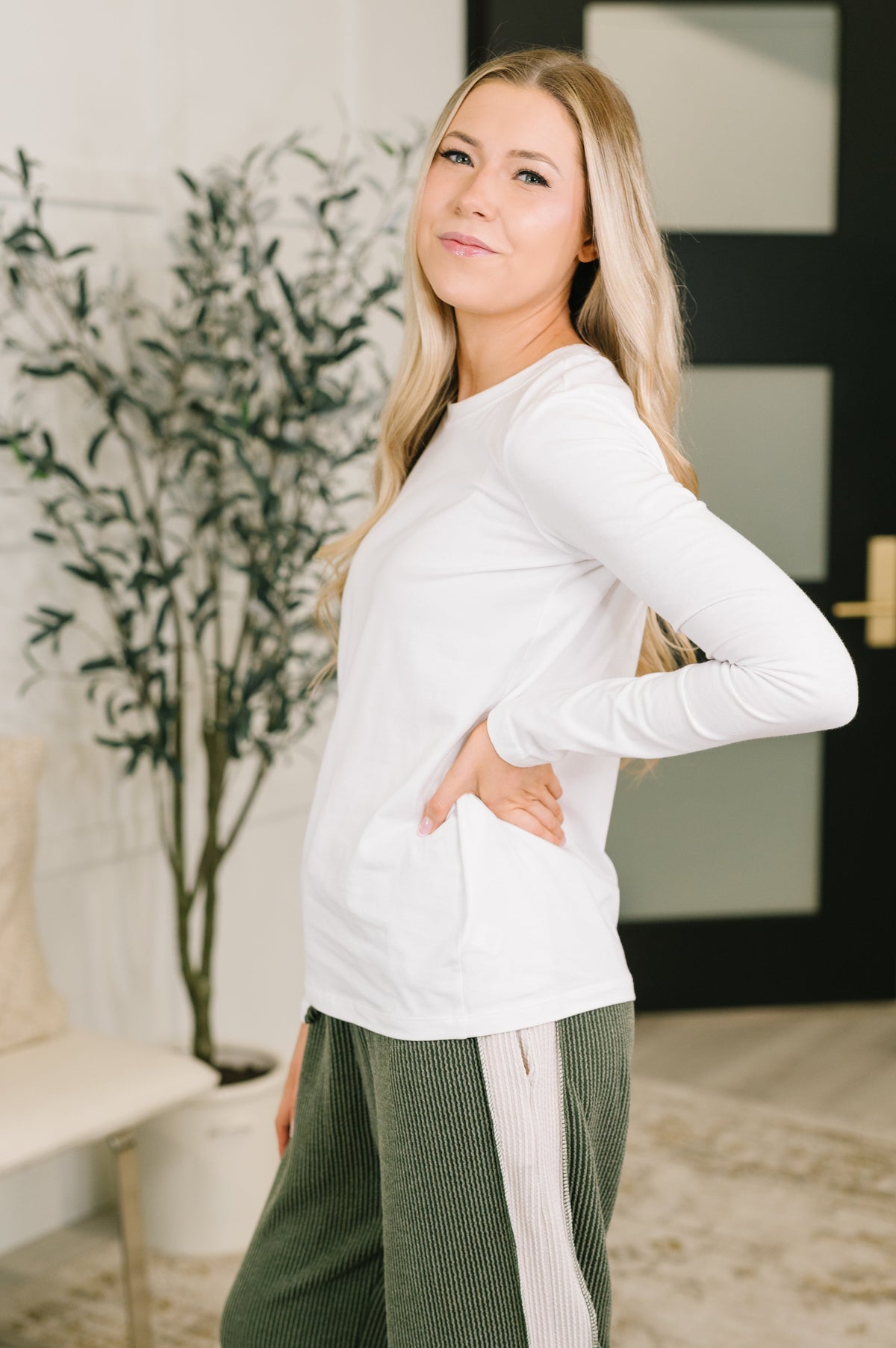 Down to the Basics Long Sleeve Top in White-Womens-Stay Foxy Boutique, Florissant, Missouri