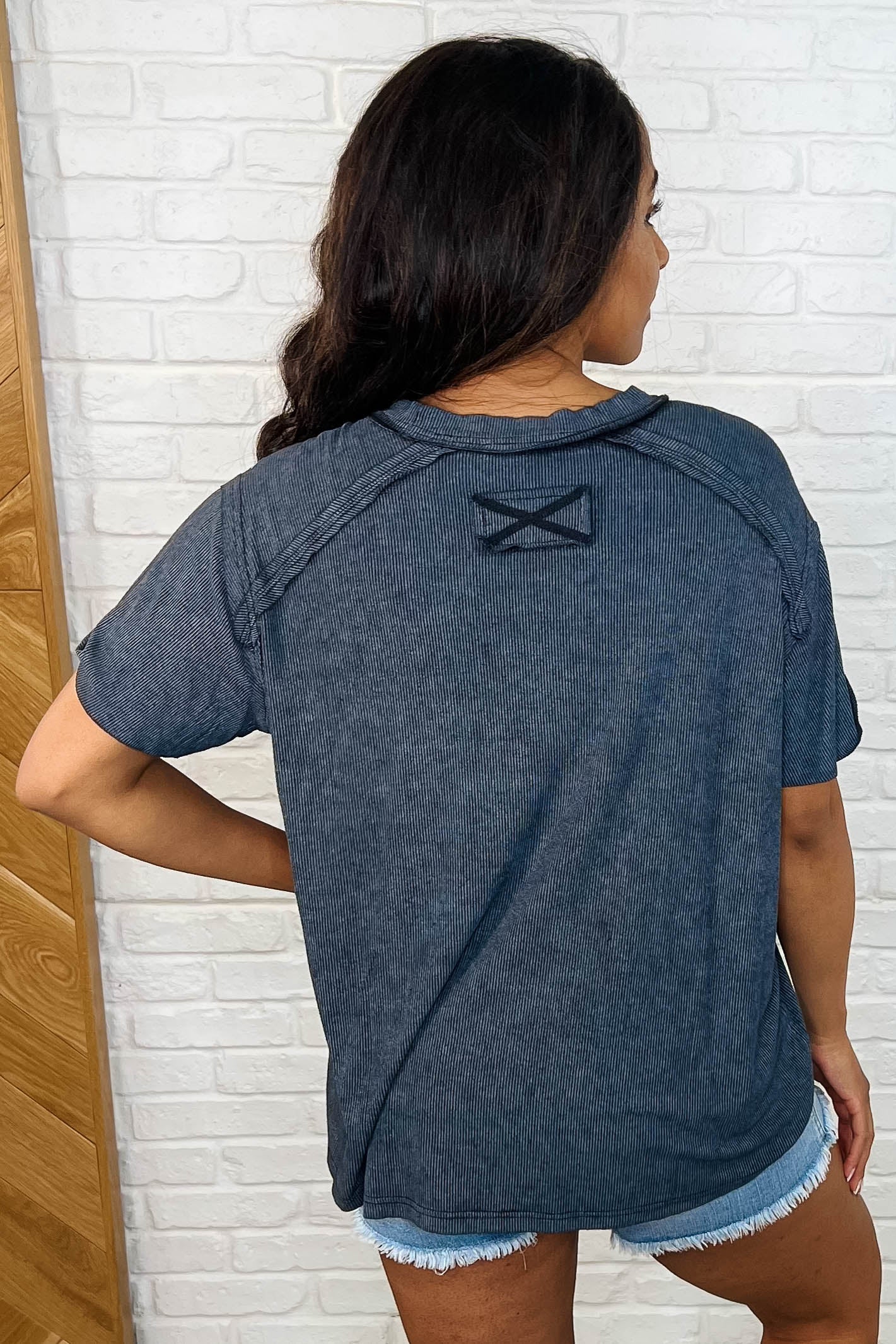Easy Style Basic Mineral Wash Top in Ash Black-Womens-Stay Foxy Boutique, Florissant, Missouri
