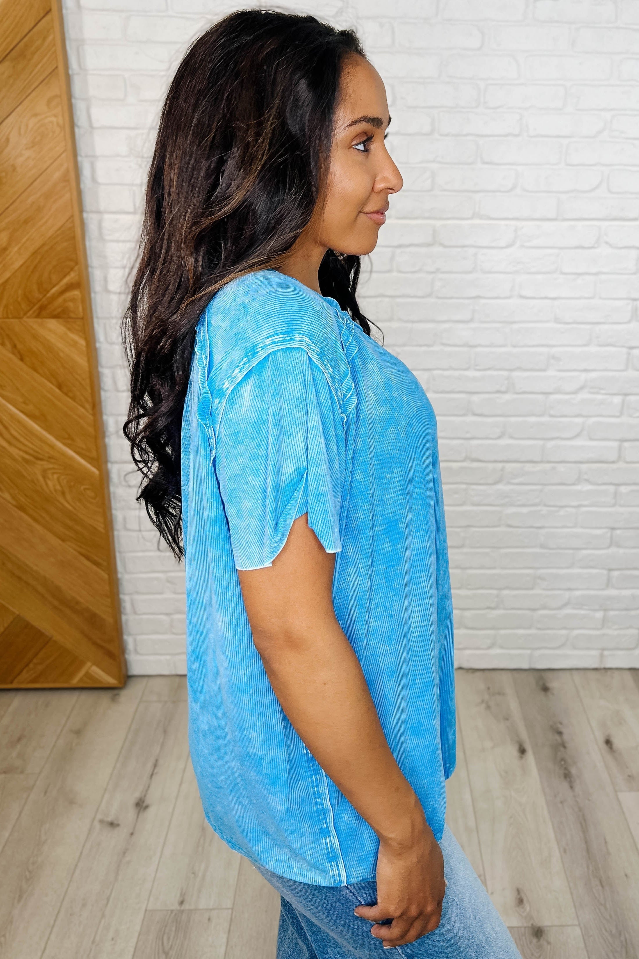 Easy Style Basic Mineral Wash Top in Deep Sky-Womens-Stay Foxy Boutique, Florissant, Missouri