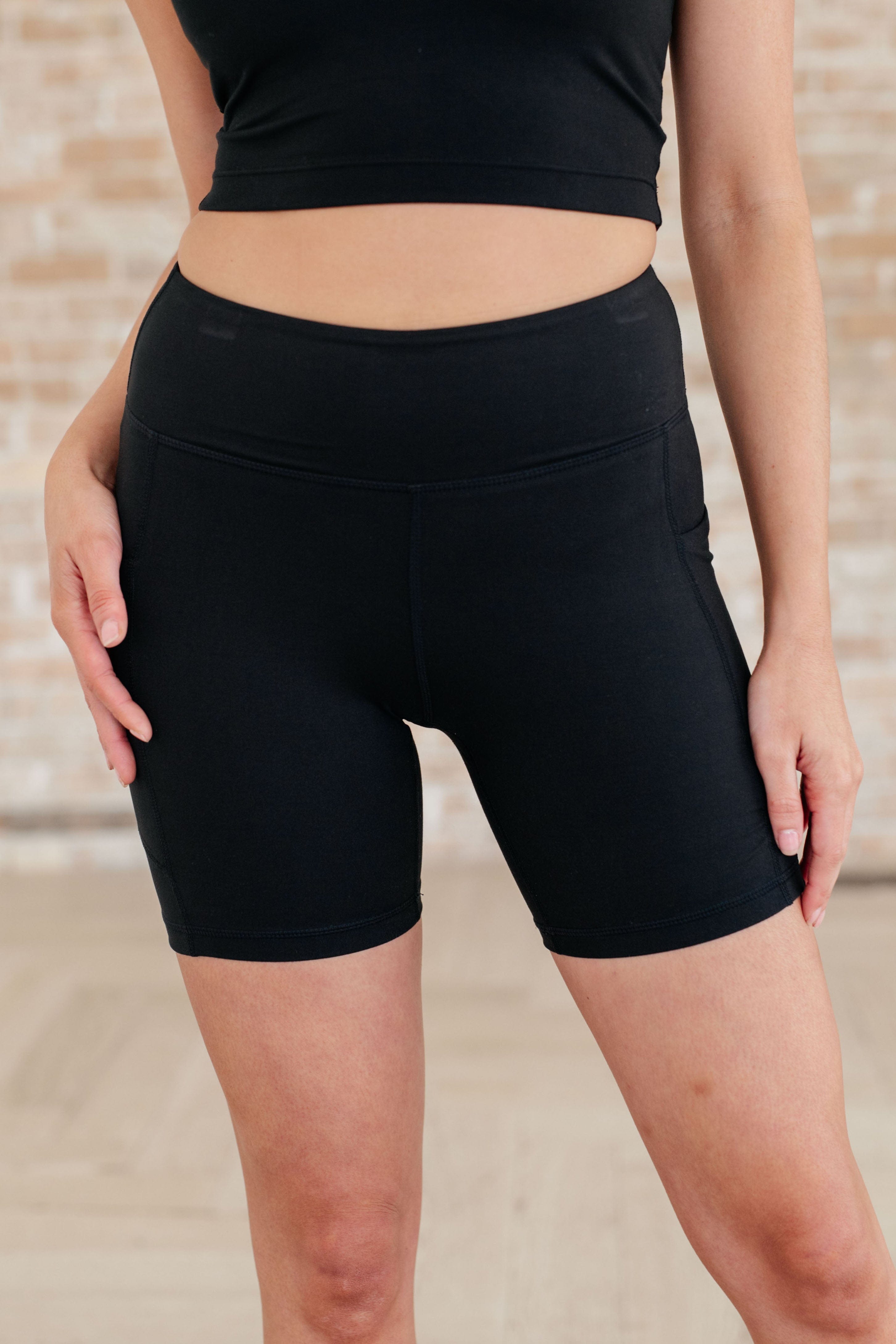 Getting Active Biker Shorts in Black-Athleisure-Stay Foxy Boutique, Florissant, Missouri
