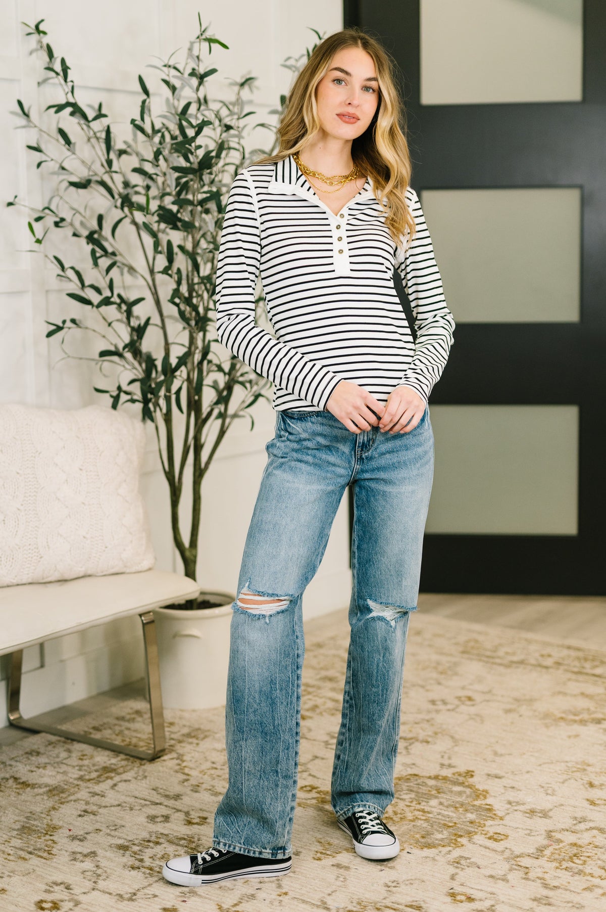 I Know What I Want Long Sleeve Henley Top- 3/3/2026 NEW-Womens-Stay Foxy Boutique, Florissant, Missouri