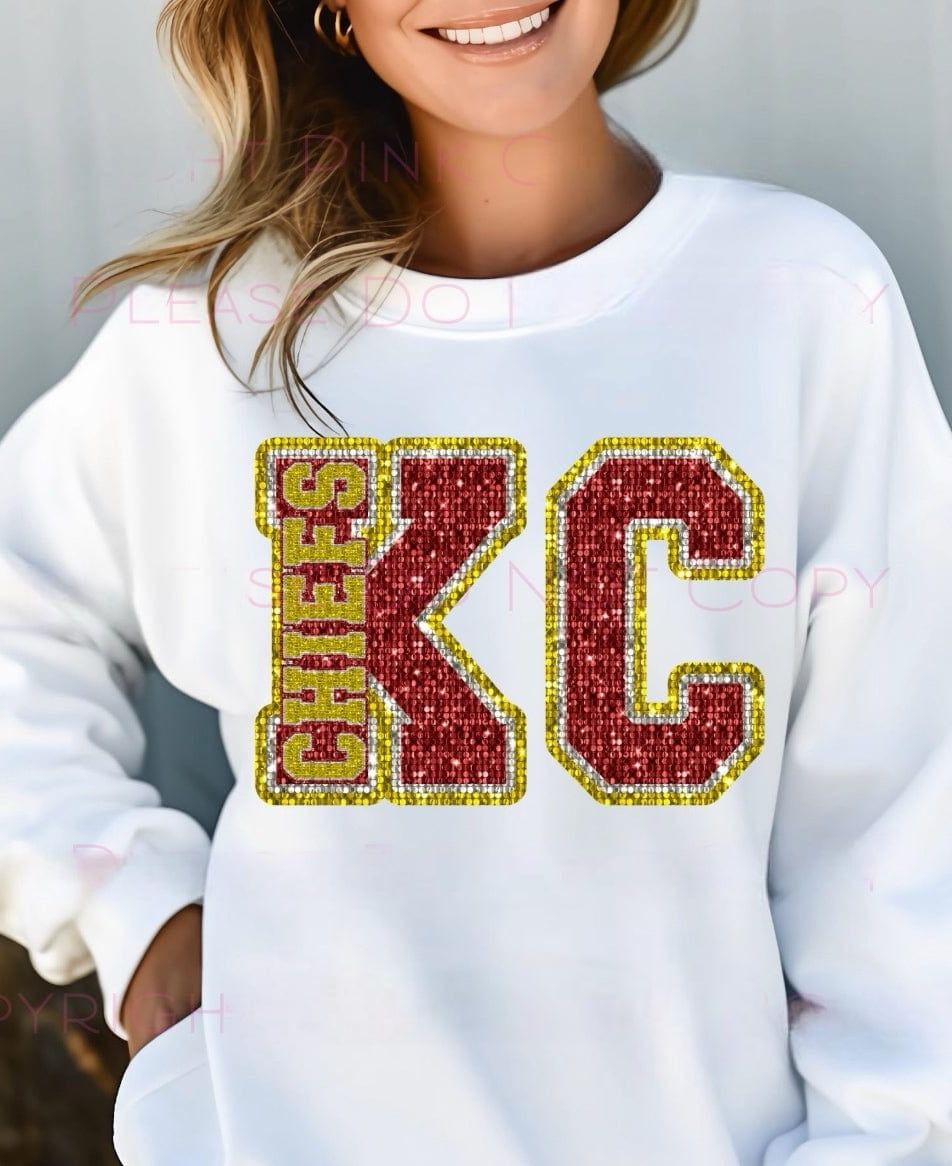 KC Graphic T-Graphic T-Stay Foxy Boutique, Florissant, Missouri