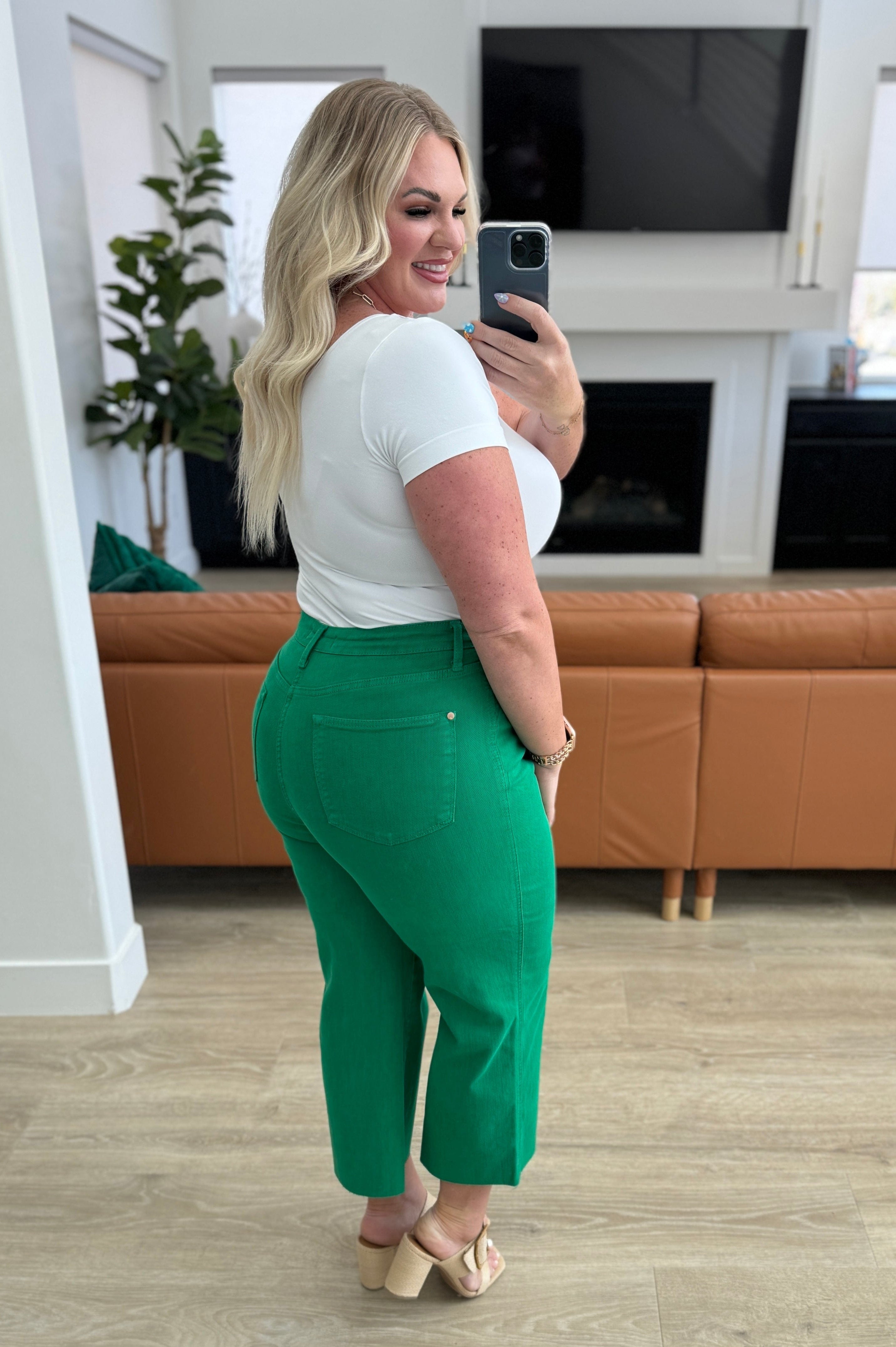 Lisa High Rise Control Top Wide Leg Crop Jeans in Kelly Green-Denim-Stay Foxy Boutique, Florissant, Missouri