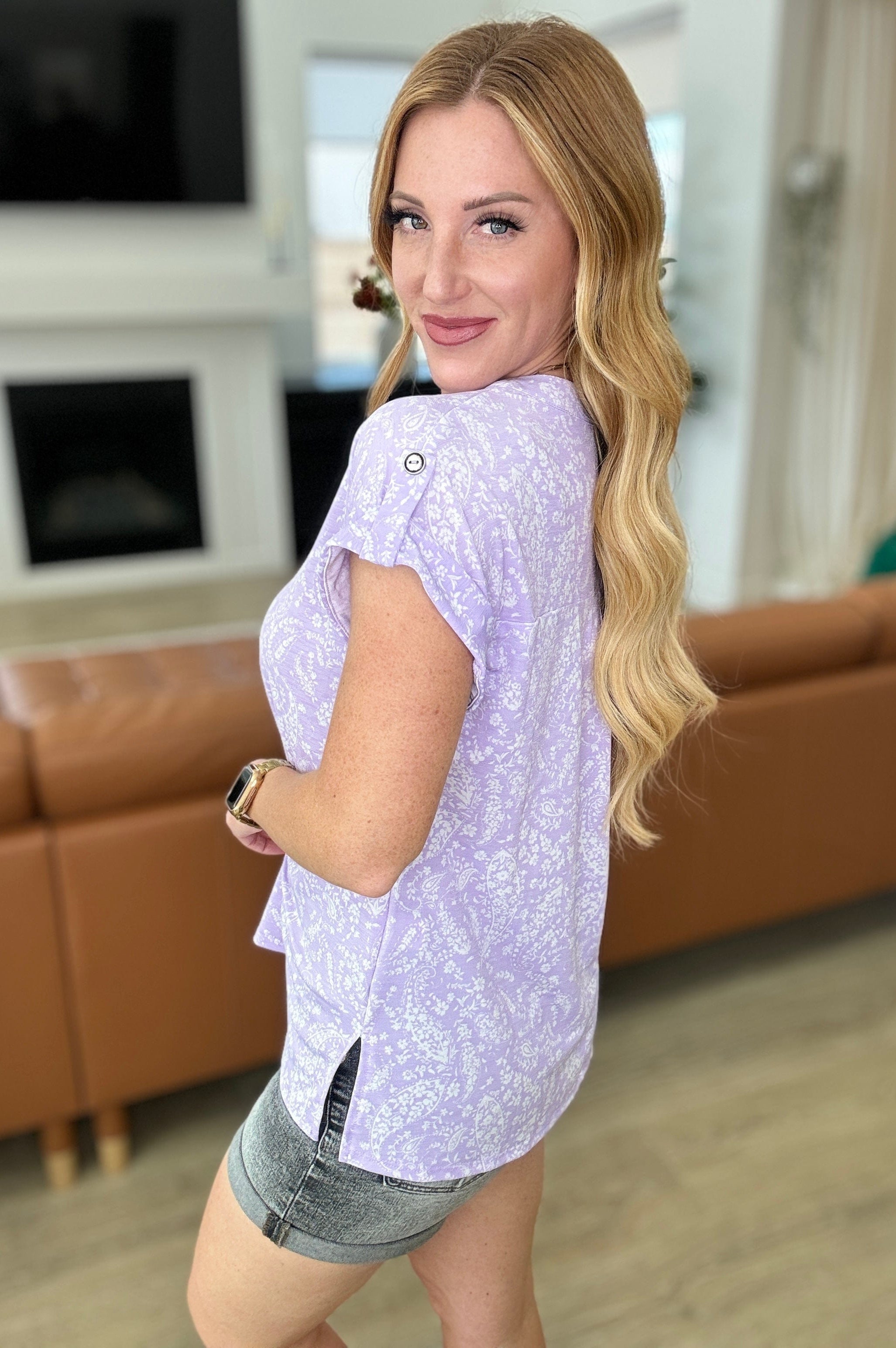 Lizzy Cap Sleeve Top in Lavender and White Floral-Tops-Stay Foxy Boutique, Florissant, Missouri