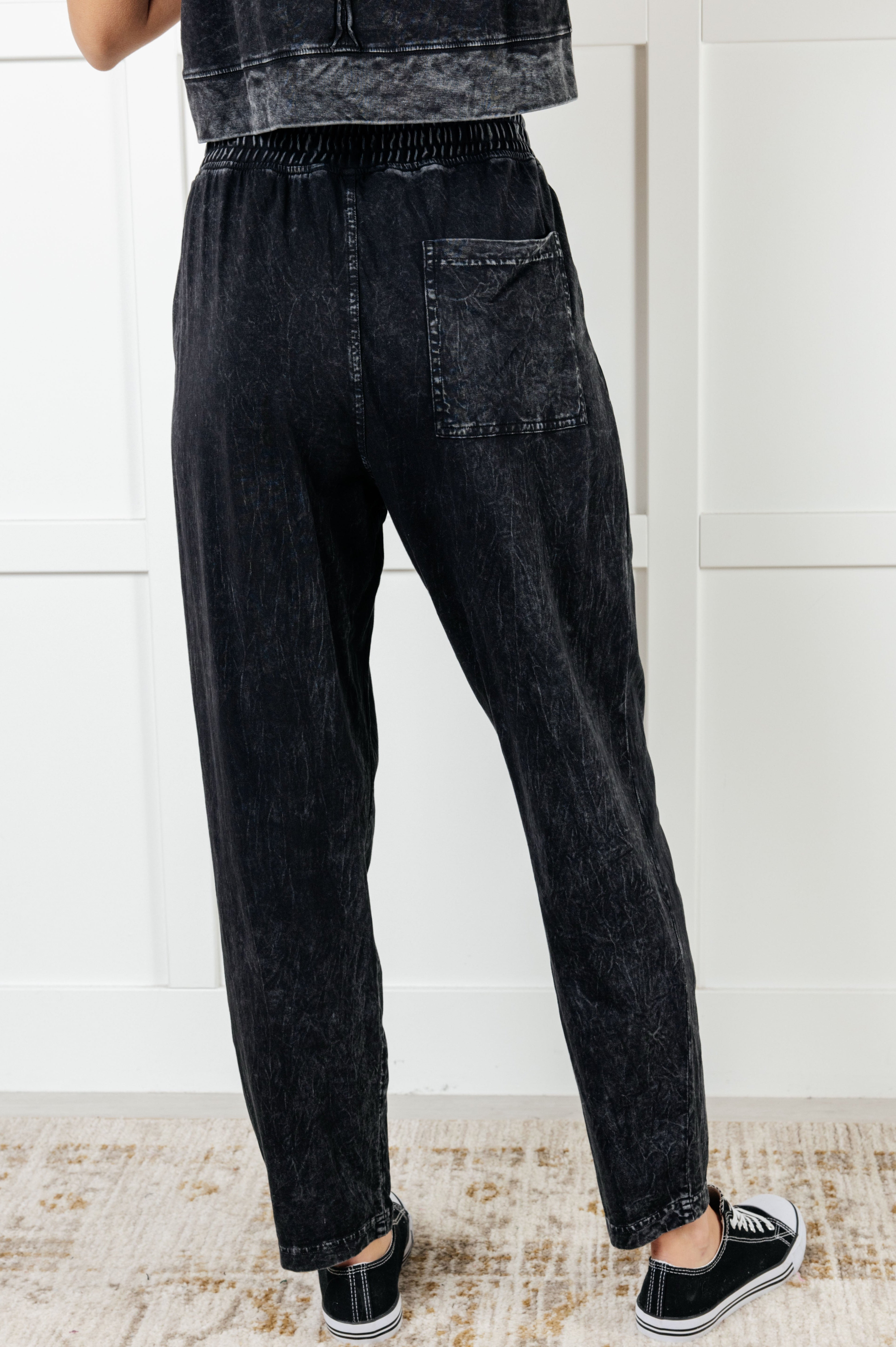 Limber Up Straight Leg Sweats in Black-Athleisure-Stay Foxy Boutique, Florissant, Missouri