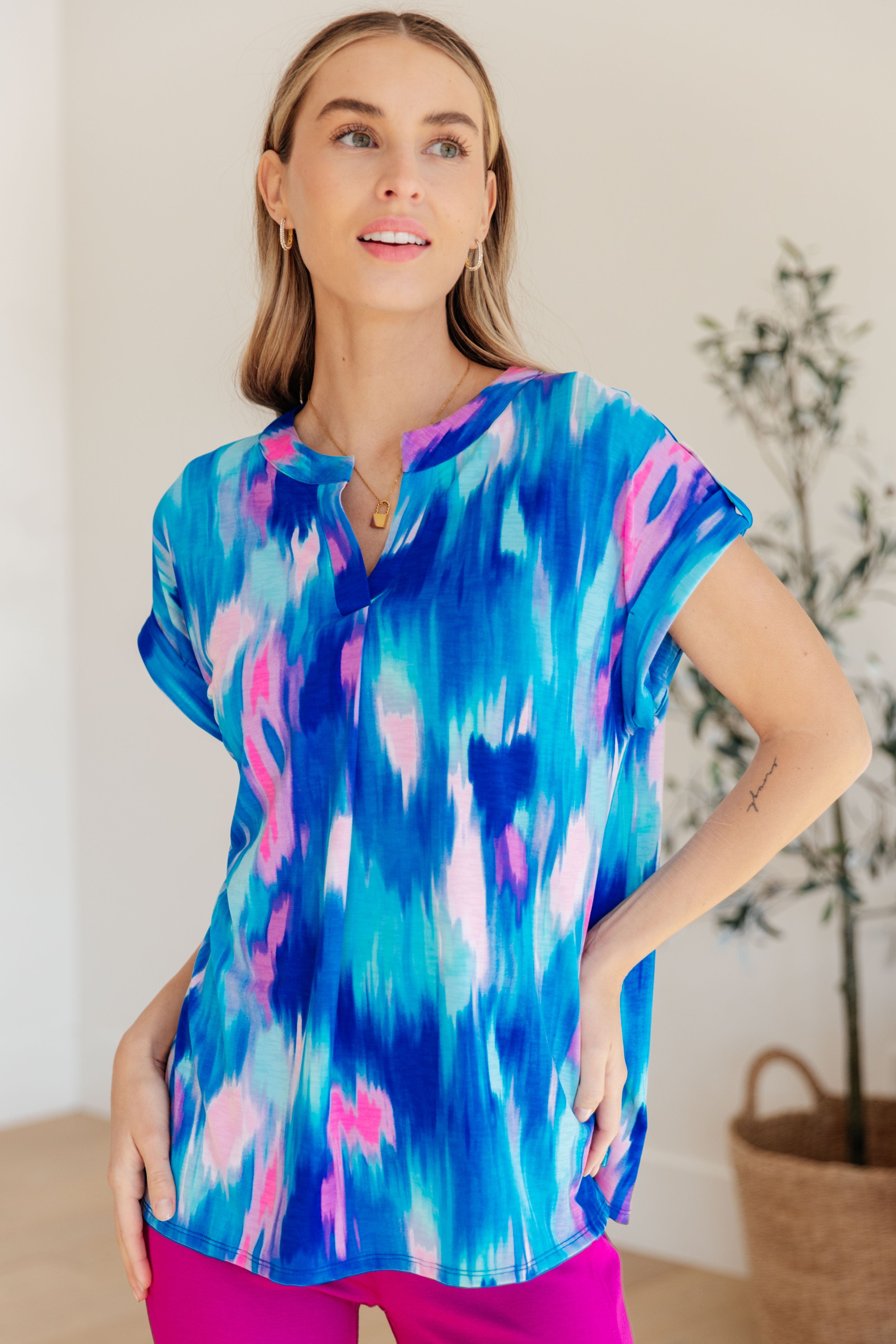 Lizzy Cap Sleeve Top in Royal Brush Strokes-Womens-Stay Foxy Boutique, Florissant, Missouri