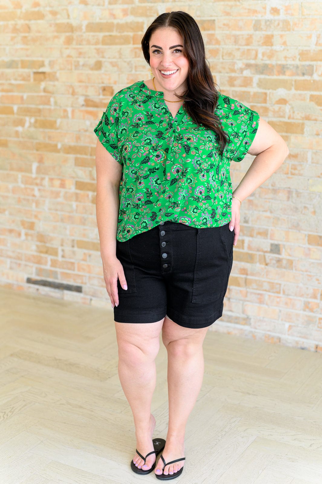 Lizzy Cap Sleeve Top in Green and Black Floral-Tops-Stay Foxy Boutique, Florissant, Missouri