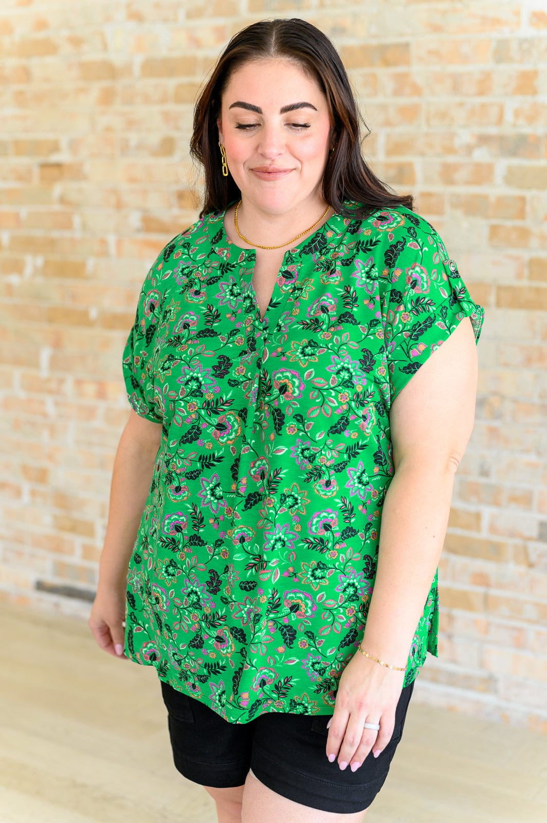 Lizzy Cap Sleeve Top in Green and Black Floral-Tops-Stay Foxy Boutique, Florissant, Missouri
