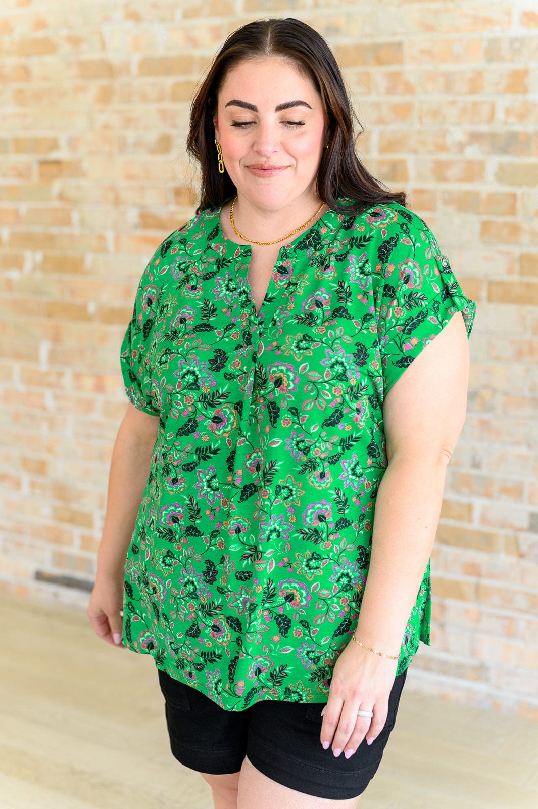 Lizzy Cap Sleeve Top in Green and Black Floral-Tops-Stay Foxy Boutique, Florissant, Missouri