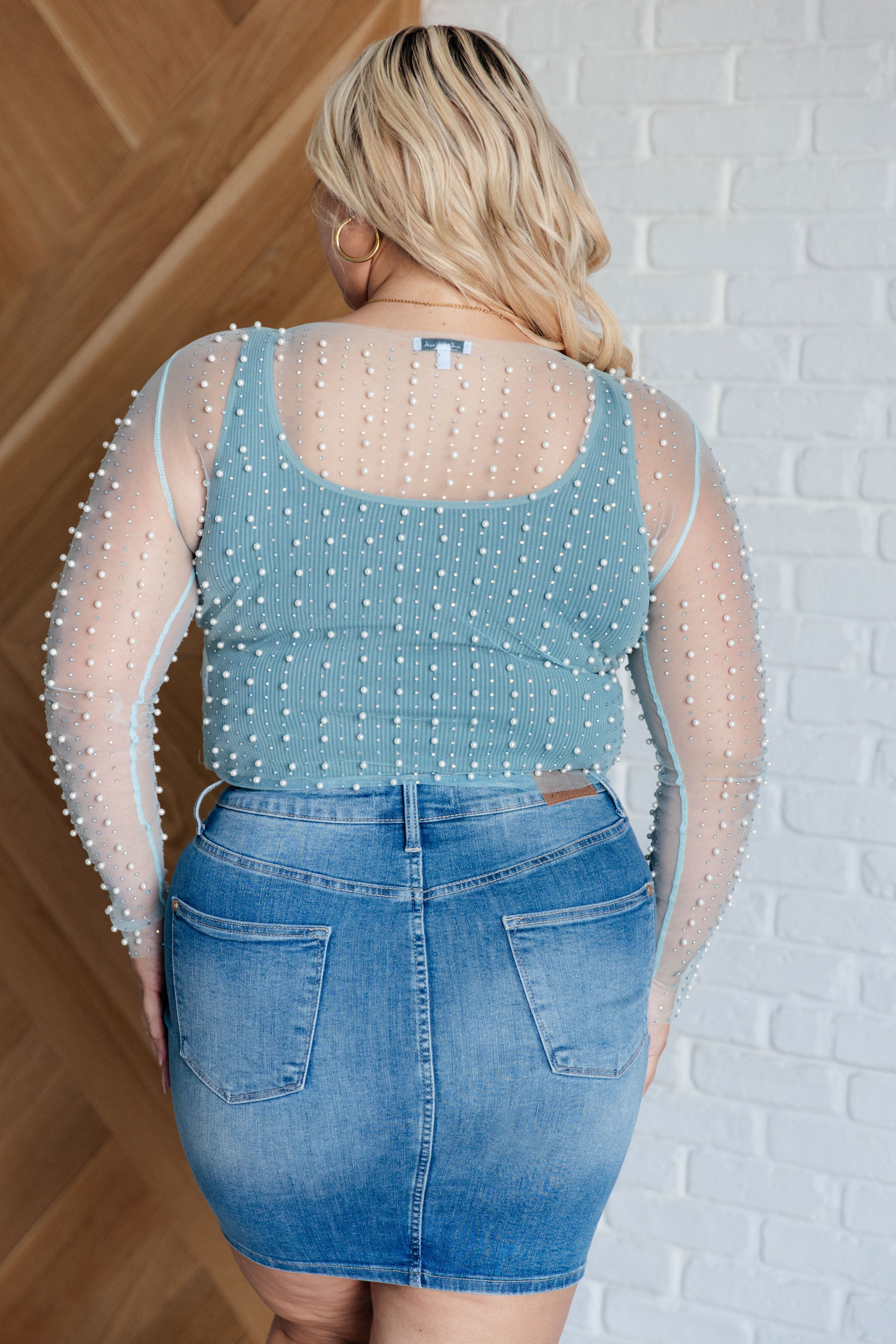 Pearl Diver Layering Top in Light Cyan-Womens-Stay Foxy Boutique, Florissant, Missouri