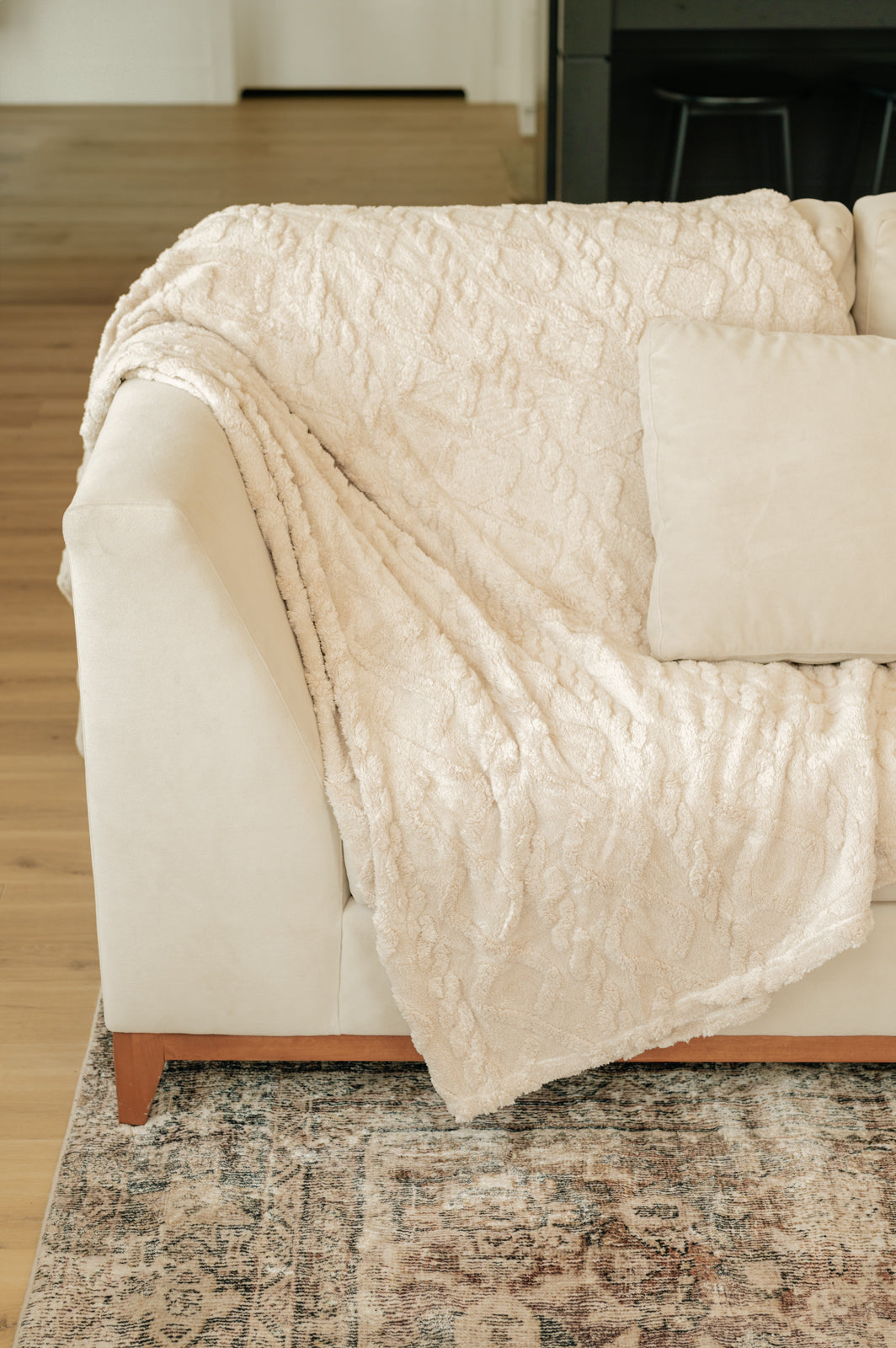 PREORDER: Clara Blanket (Family Cuddle Size) in Nine Colors-Womens-Stay Foxy Boutique, Florissant, Missouri
