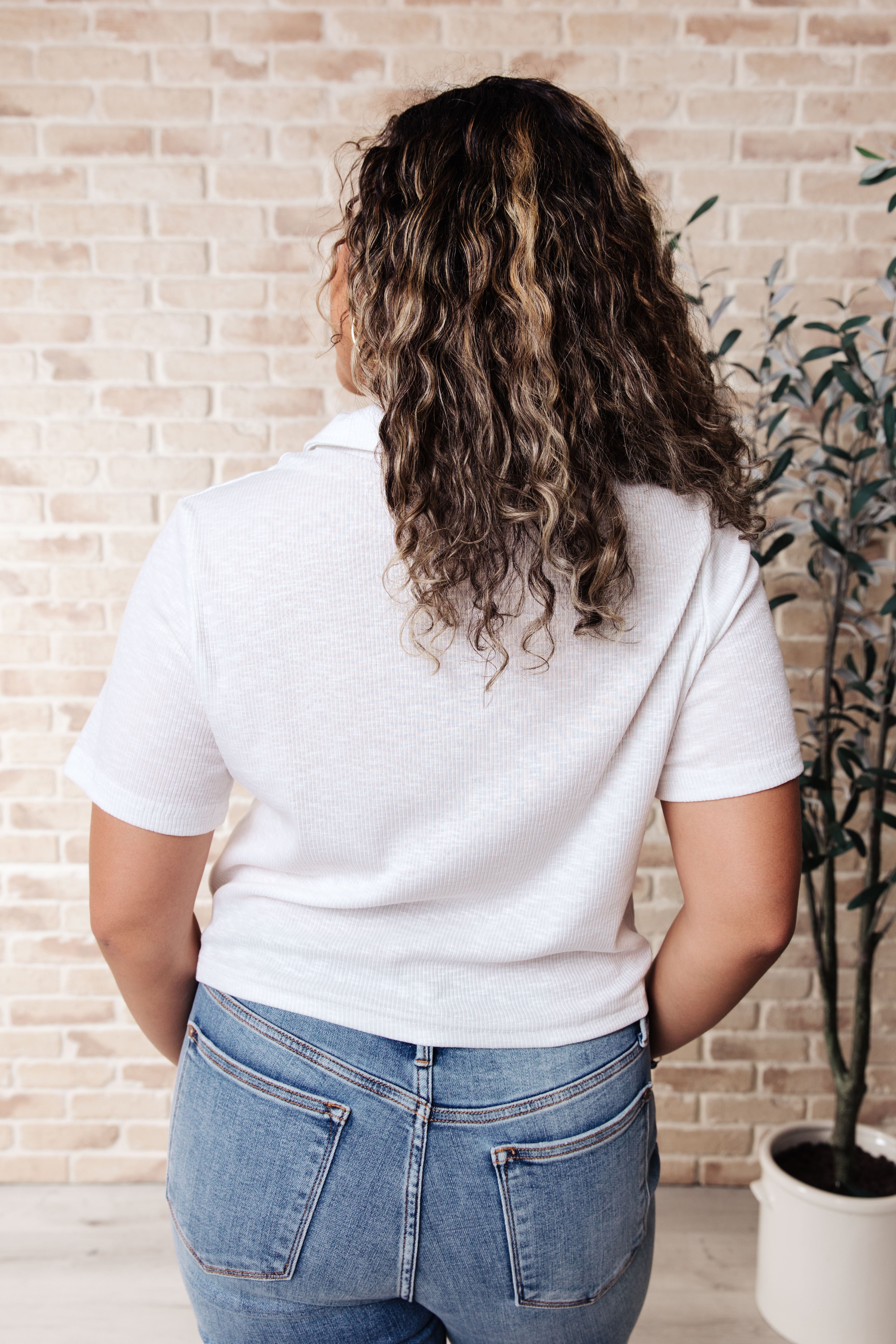 Rory Ribbed Cropped Tennis Tee in White-Tops-Stay Foxy Boutique, Florissant, Missouri