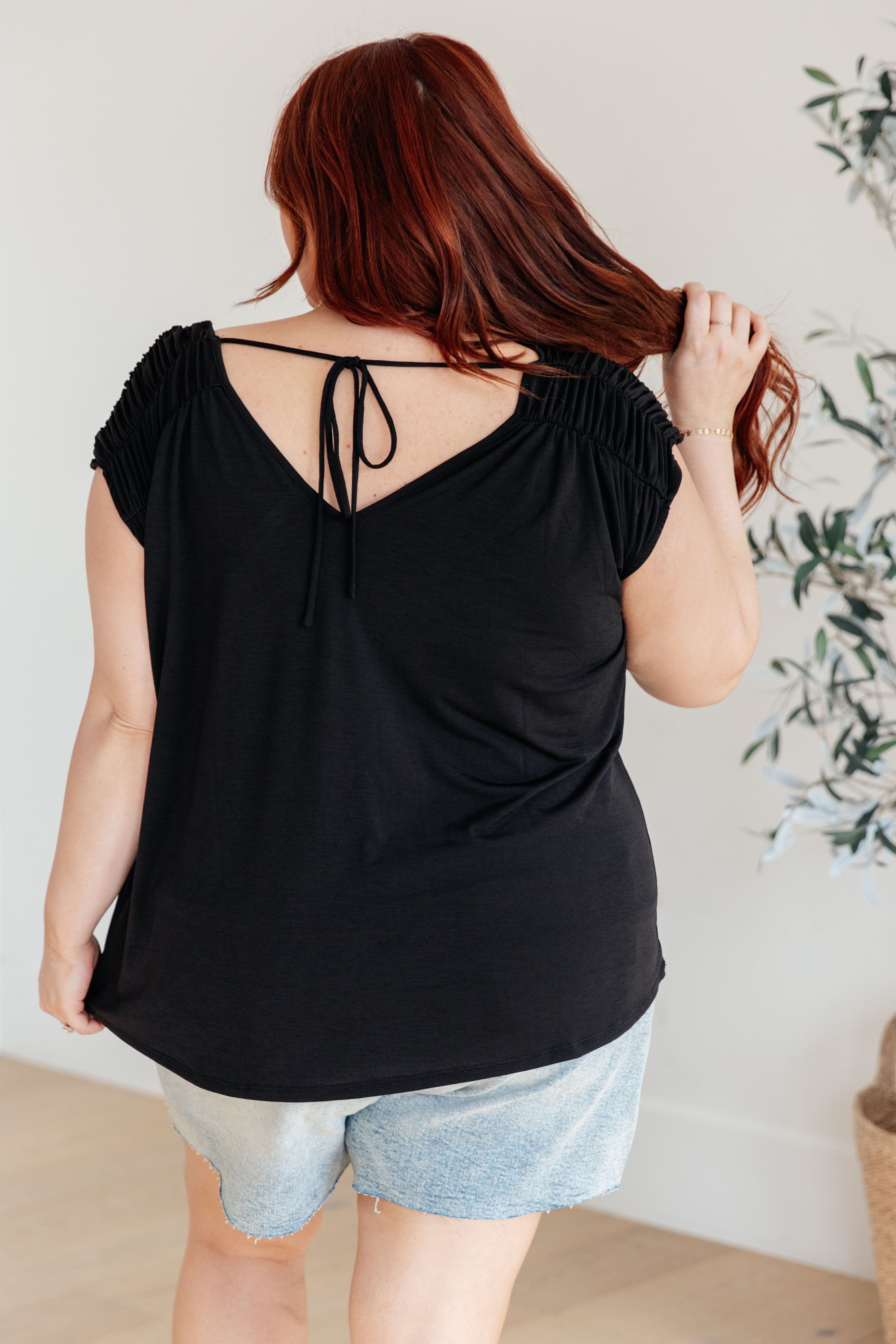 Ruched Cap Sleeve Top in Black-Womens-Stay Foxy Boutique, Florissant, Missouri