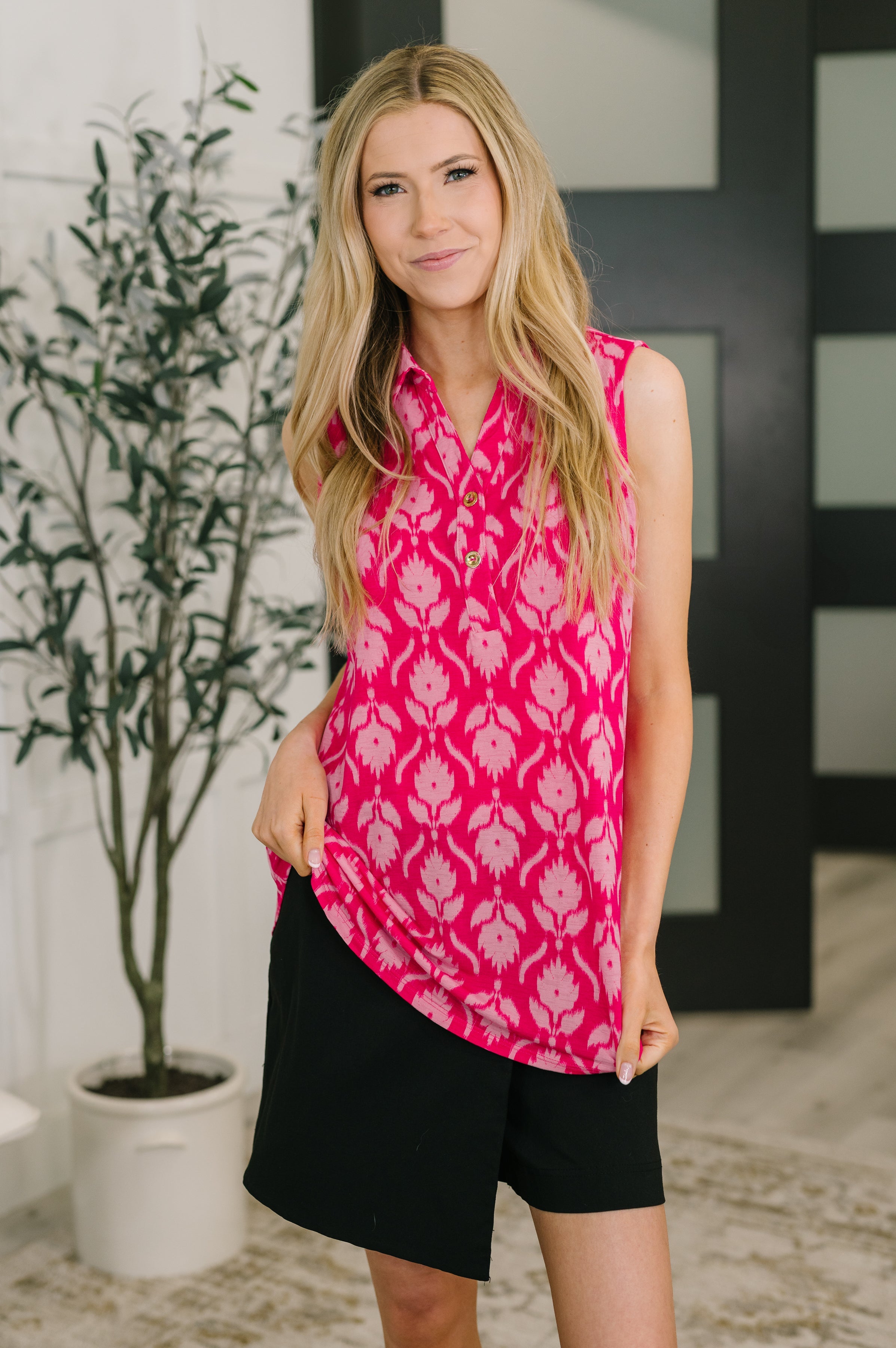Sea Spray Collared Sleeveless Top in Floral Ikat-Womens-Stay Foxy Boutique, Florissant, Missouri