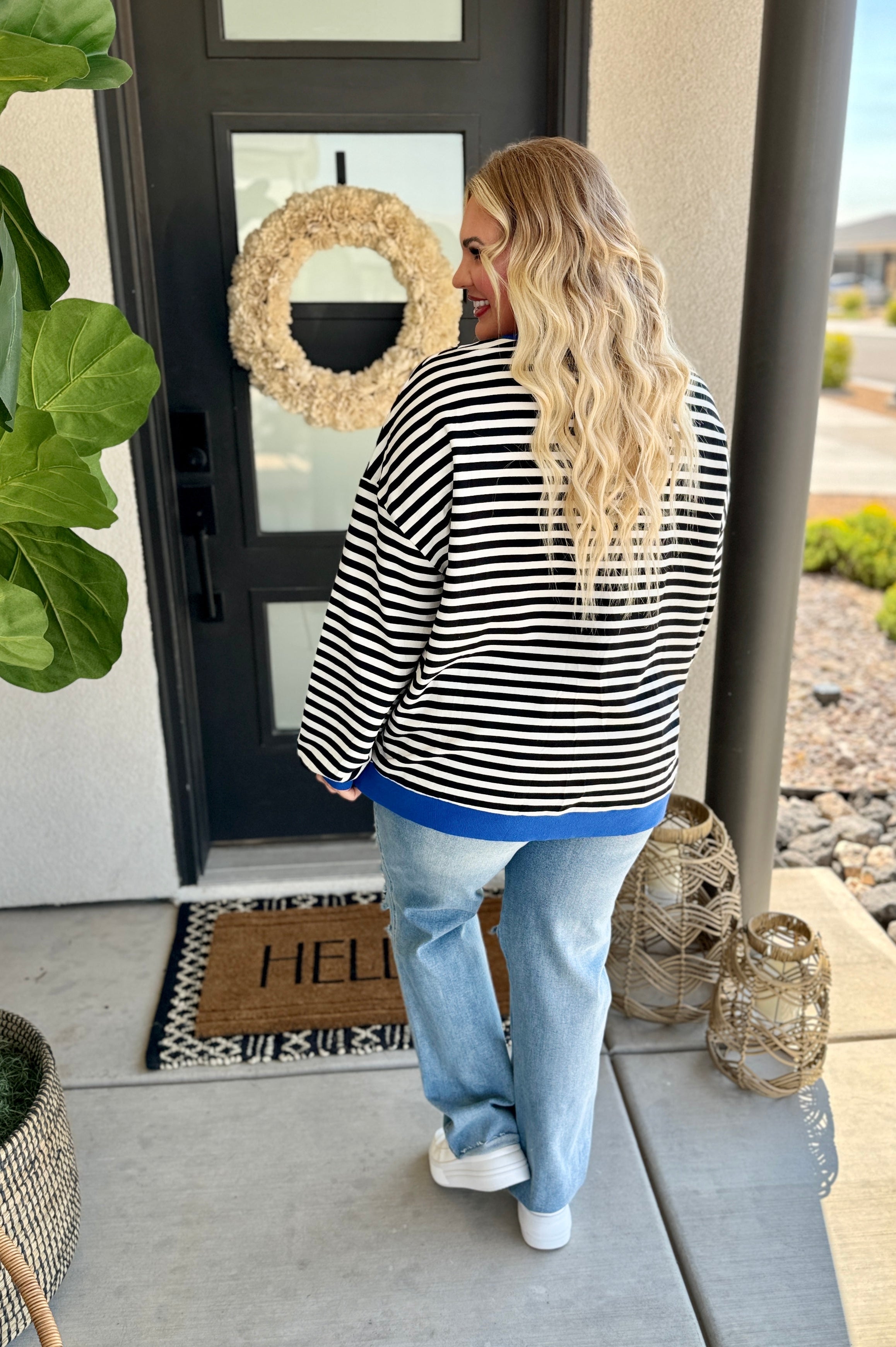 PREORDER: Larson Contrast Pullover in Black/White-Womens-Stay Foxy Boutique, Florissant, Missouri