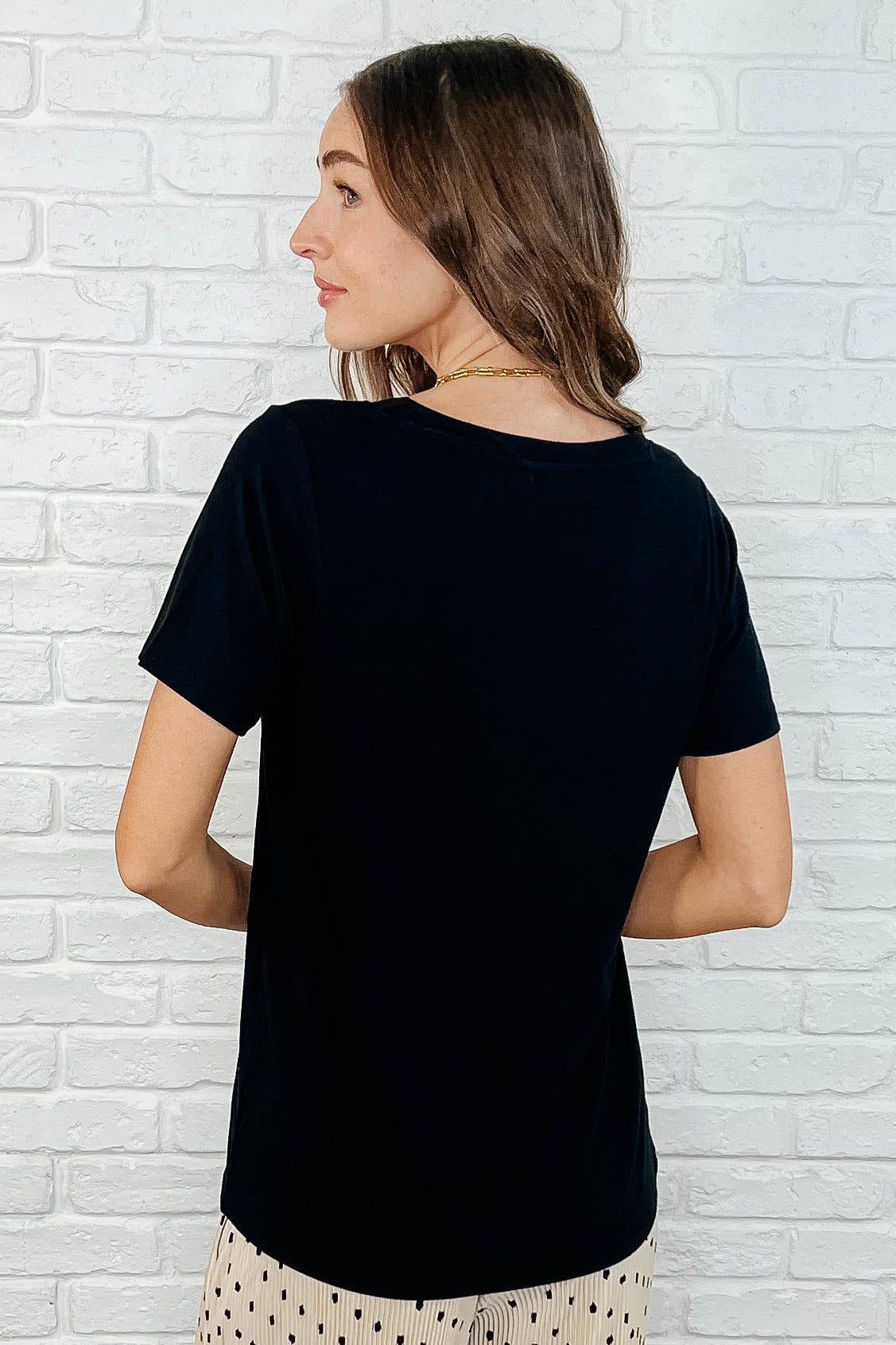 The Every Outfit Basic V-Neck Top in Black-Womens-Stay Foxy Boutique, Florissant, Missouri
