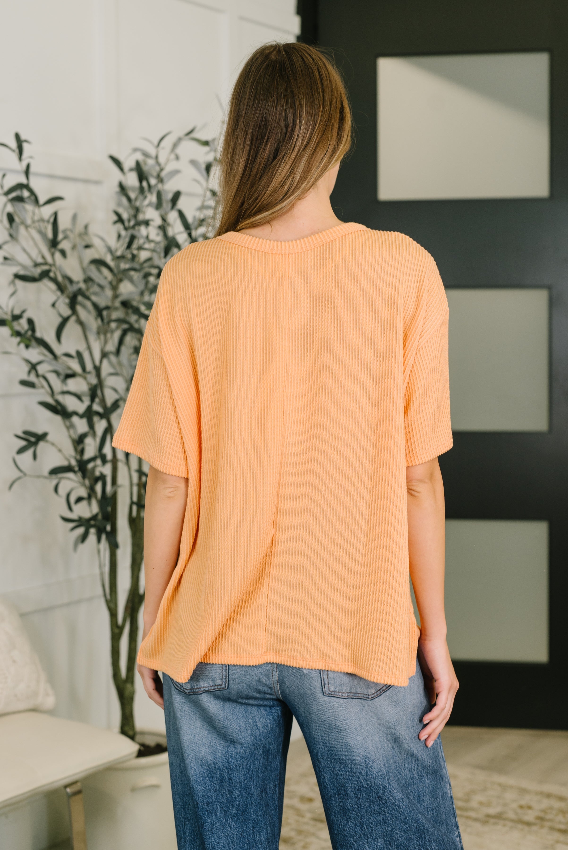 The Go-To Tee in Apricot Bliss-Womens-Stay Foxy Boutique, Florissant, Missouri