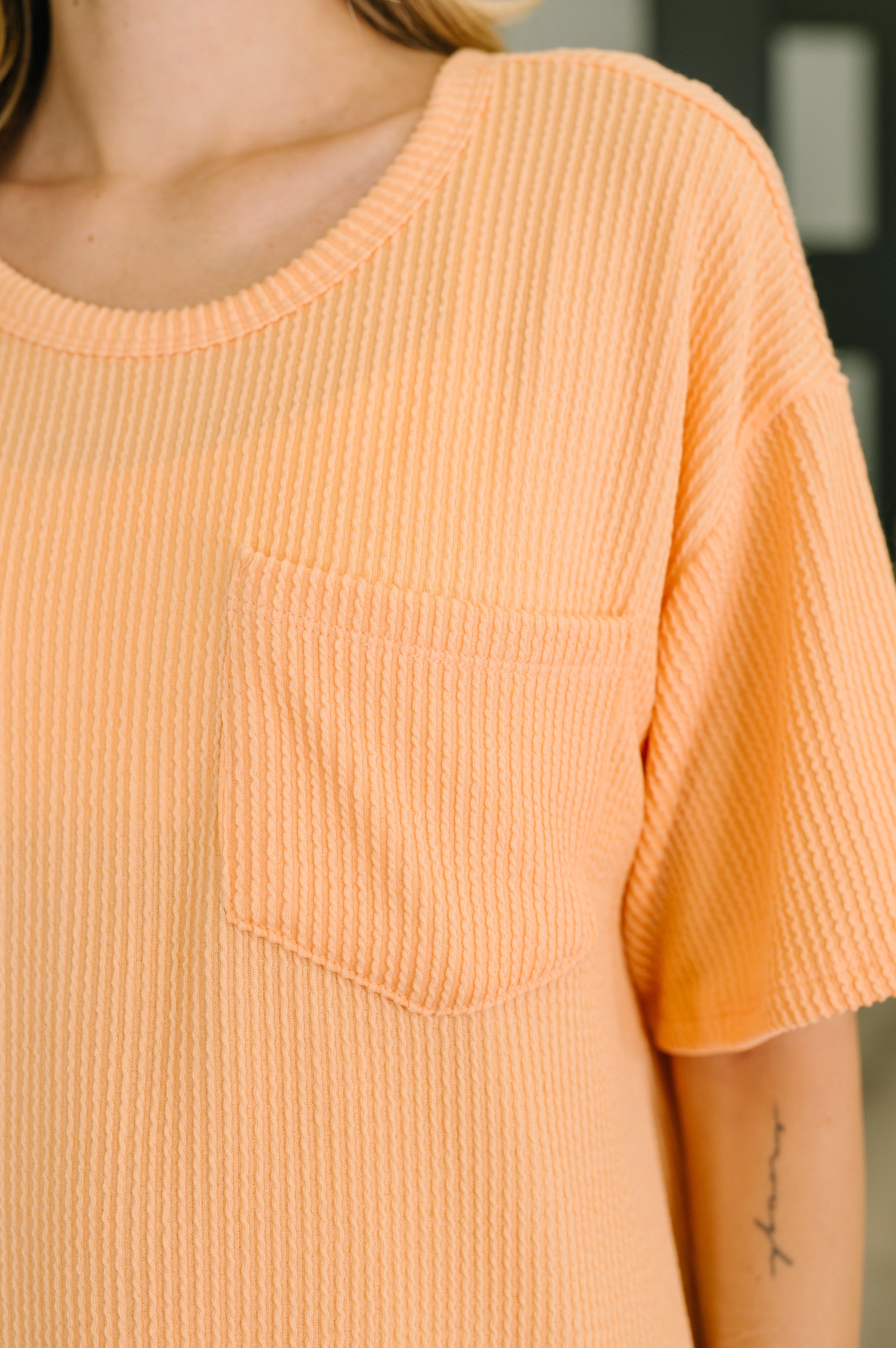 The Go-To Tee in Apricot Bliss-Womens-Stay Foxy Boutique, Florissant, Missouri