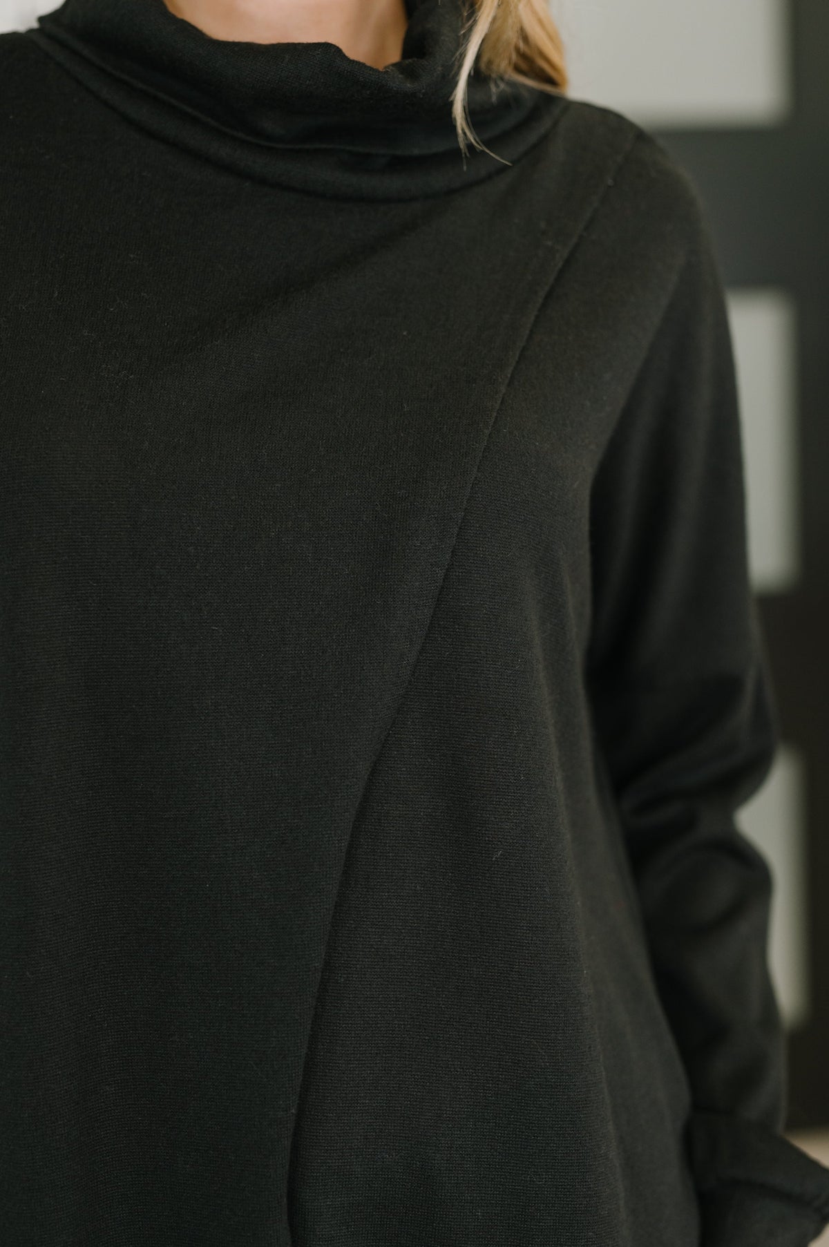 Travel City Scape Turtle Neck Tunic in Black-Womens-Stay Foxy Boutique, Florissant, Missouri
