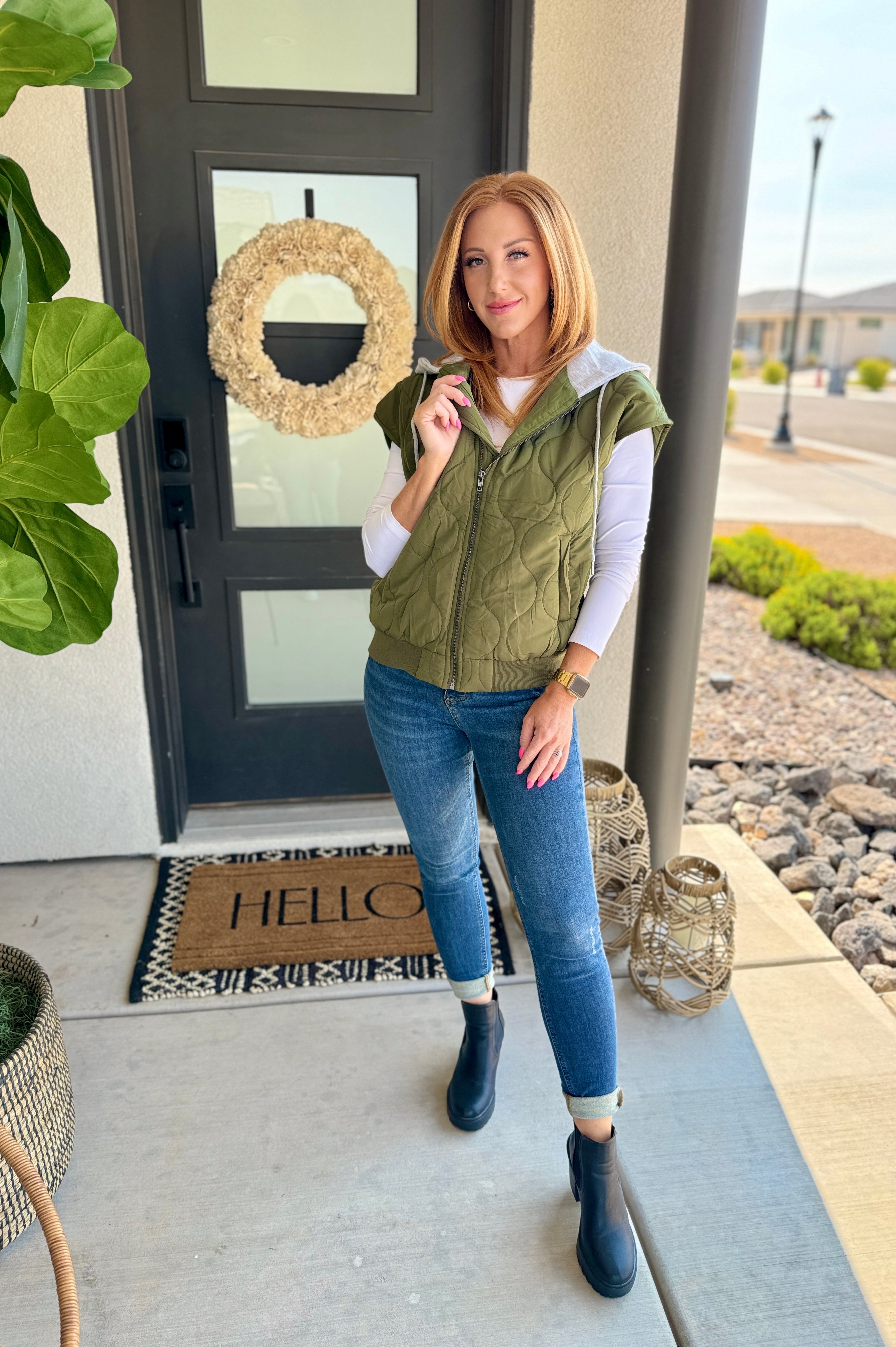 PREORDER: Cheyenne Hooded Puffer Vest in Two Colors-Womens-Stay Foxy Boutique, Florissant, Missouri