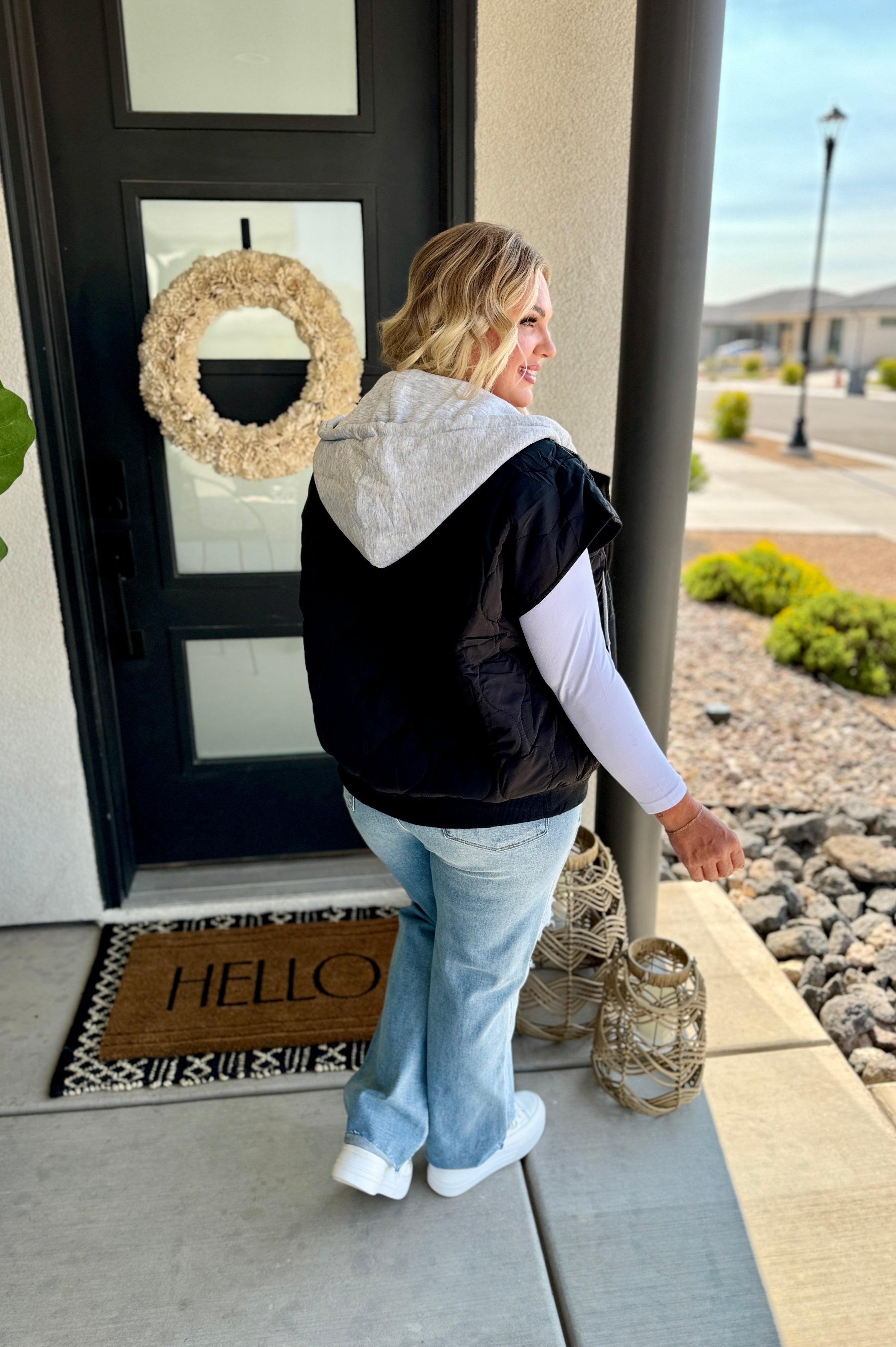 PREORDER: Cheyenne Hooded Puffer Vest in Two Colors-Womens-Stay Foxy Boutique, Florissant, Missouri