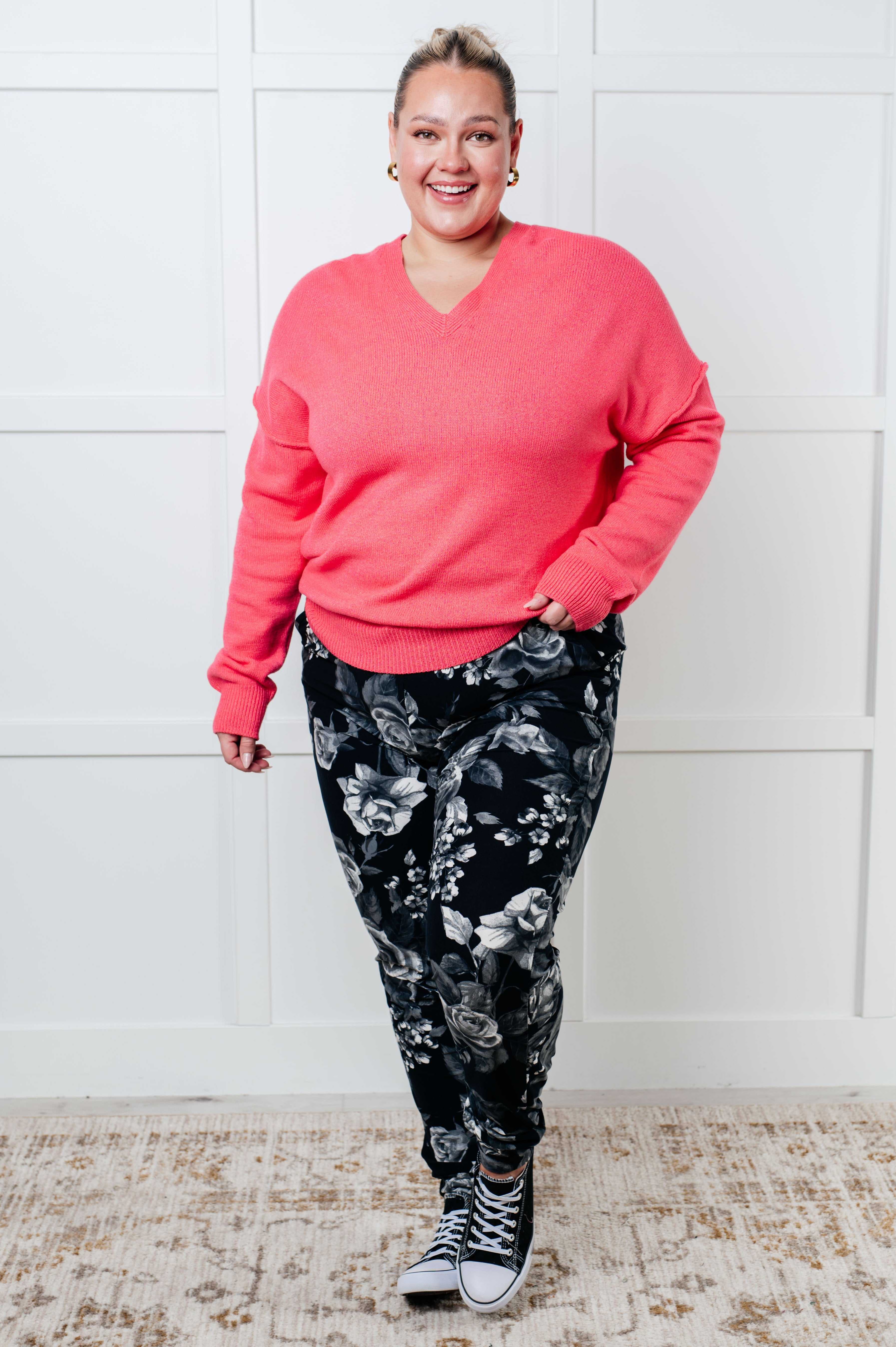 Very Understandable V-Neck Sweater in Pink-Tops-Stay Foxy Boutique, Florissant, Missouri
