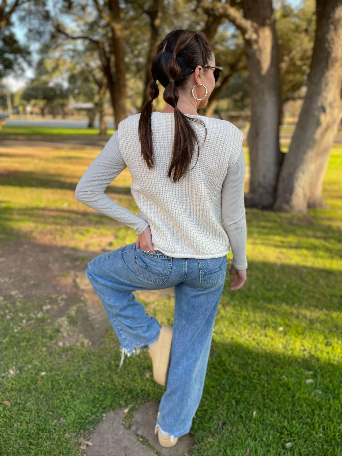 Meet In The Middle Sweater Vest in Two Colors-Womens-Stay Foxy Boutique, Florissant, Missouri