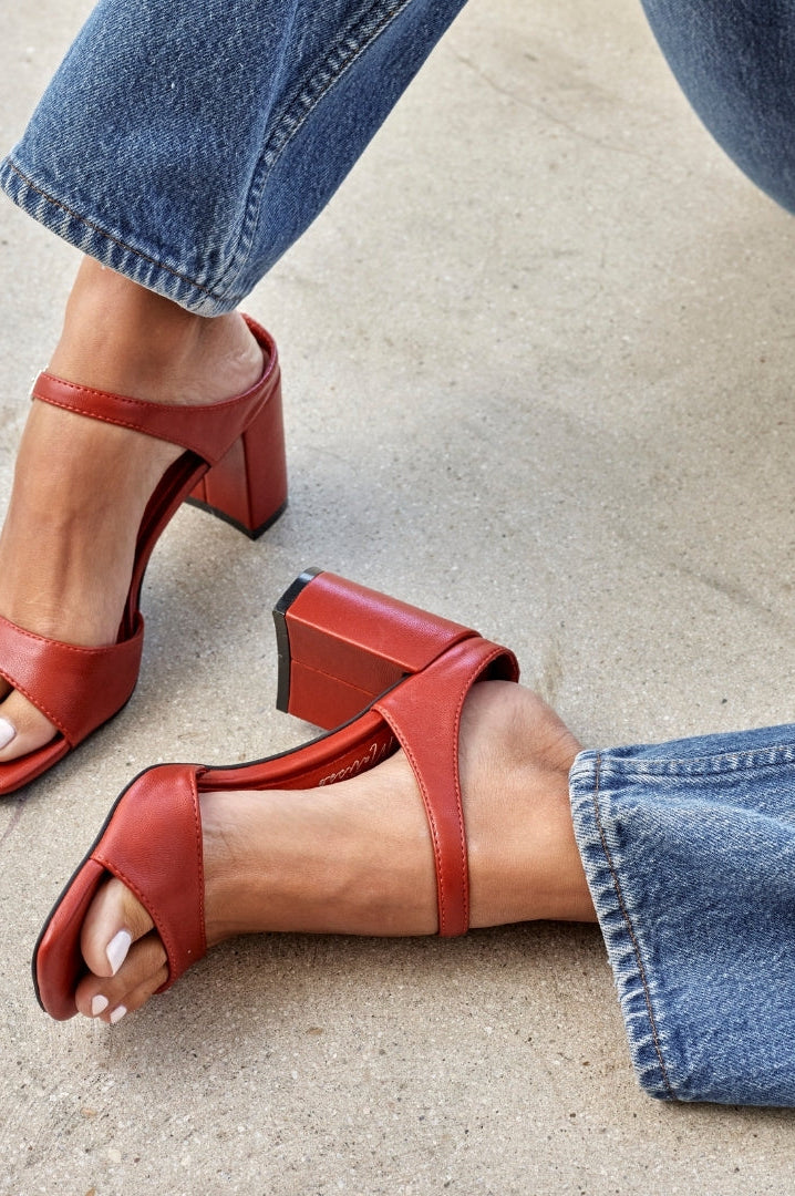 Donnie Heeled Sandal-Sandal-Stay Foxy Boutique, Florissant, Missouri