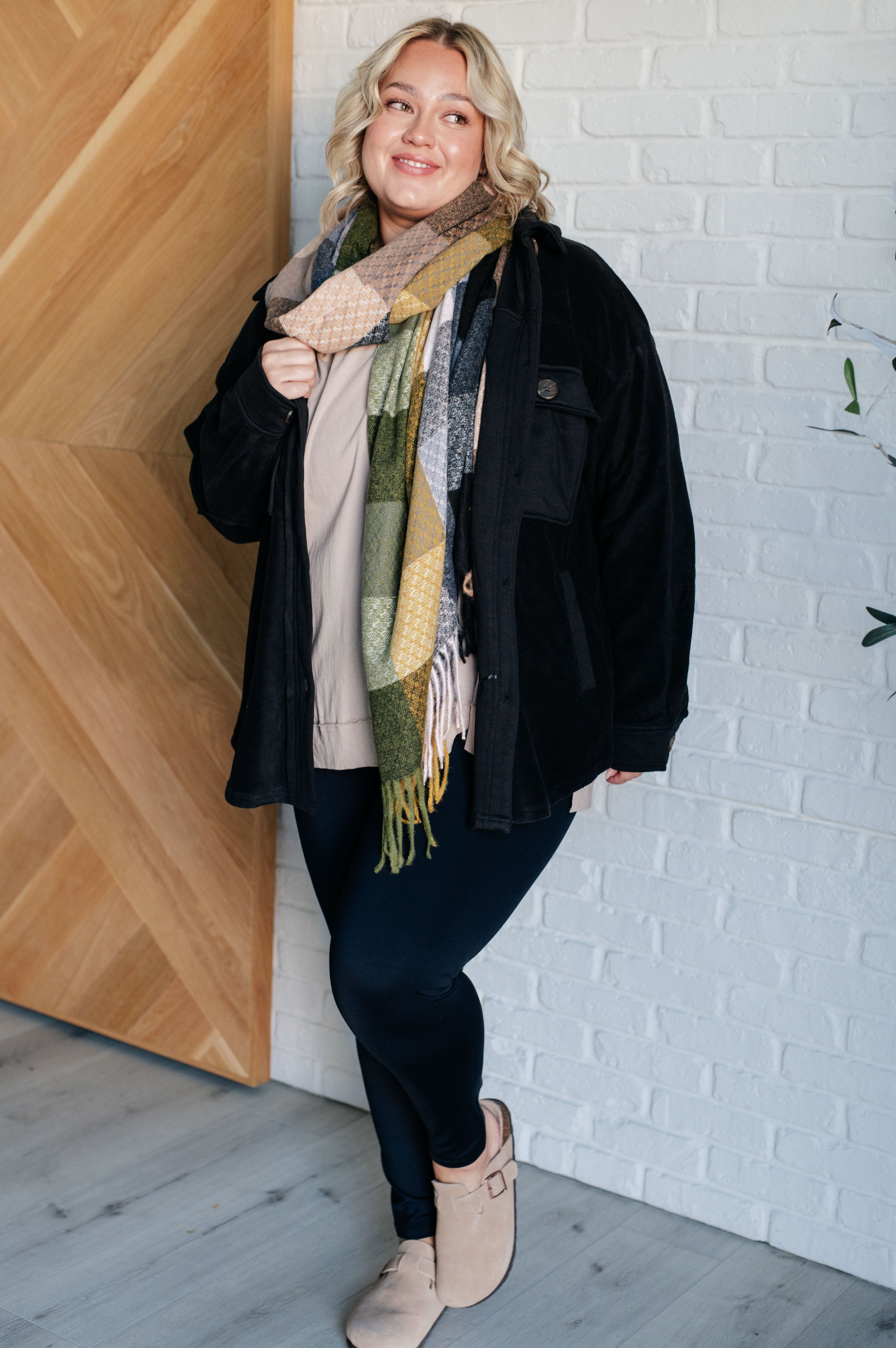 Fantastic in Fleece Jacket in Black-Layers-Stay Foxy Boutique, Florissant, Missouri