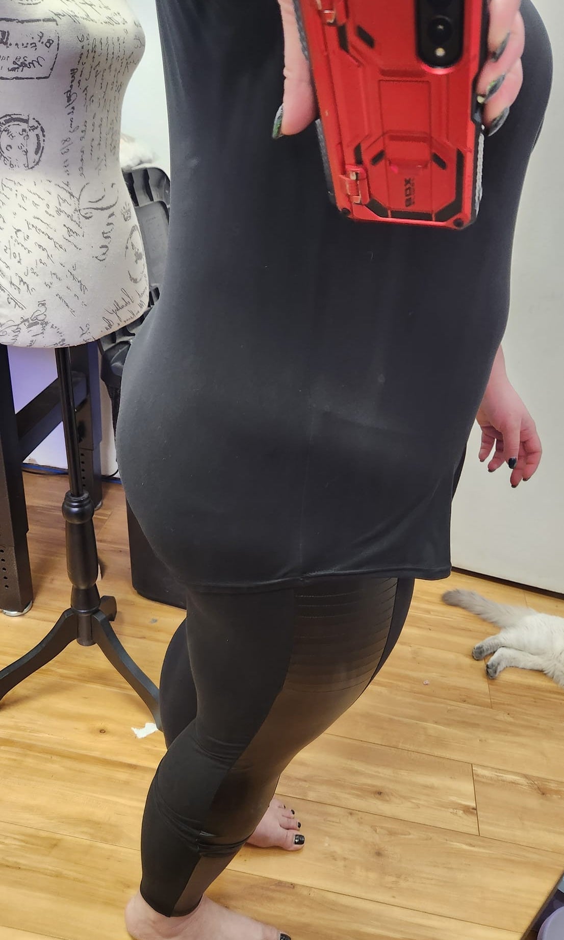 SOLID BLACK-V-NECK TUNIC-Shirt-Stay Foxy Boutique, Florissant, Missouri