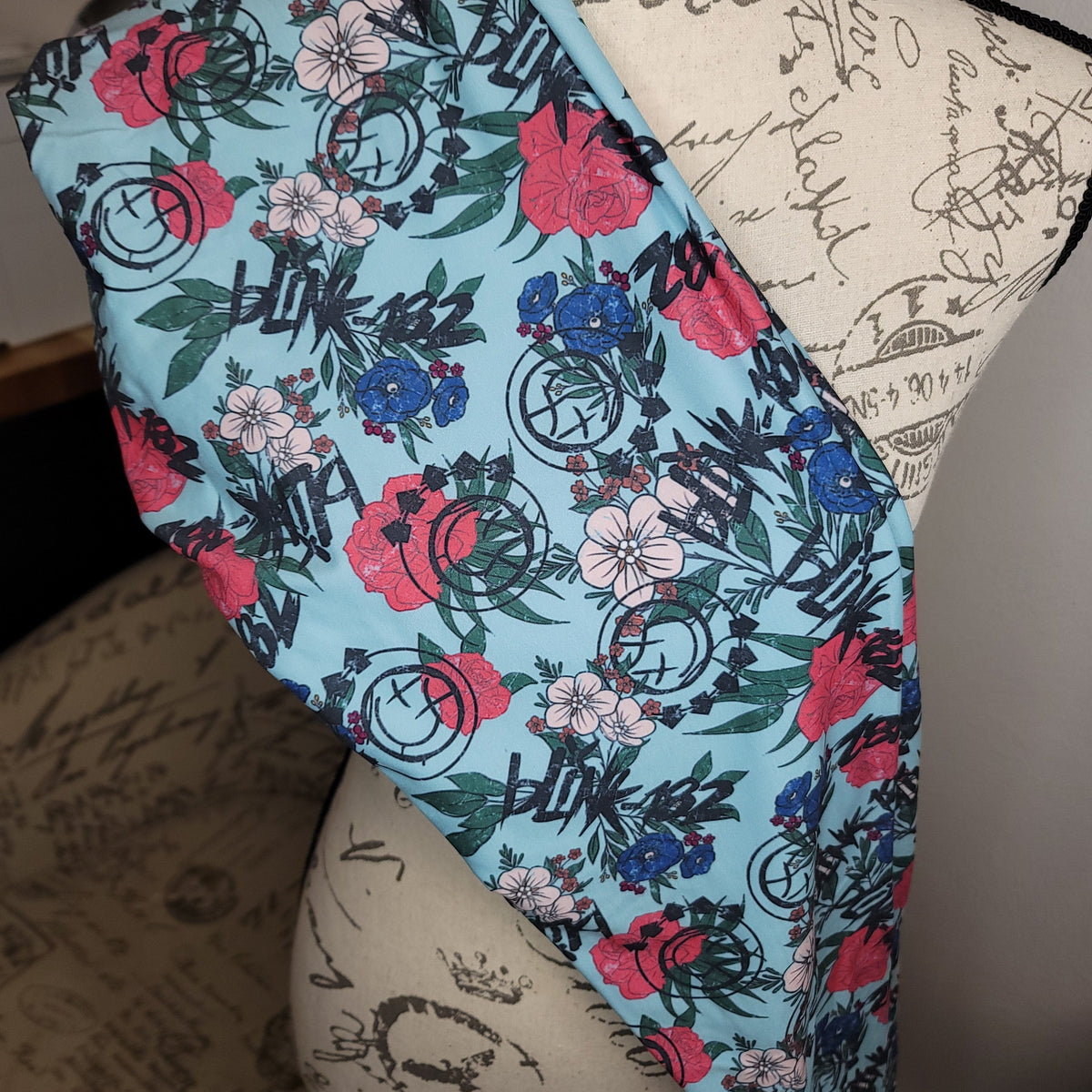 FLORAL BANDS RUN- BLINK-Stay Foxy Boutique, Florissant, Missouri