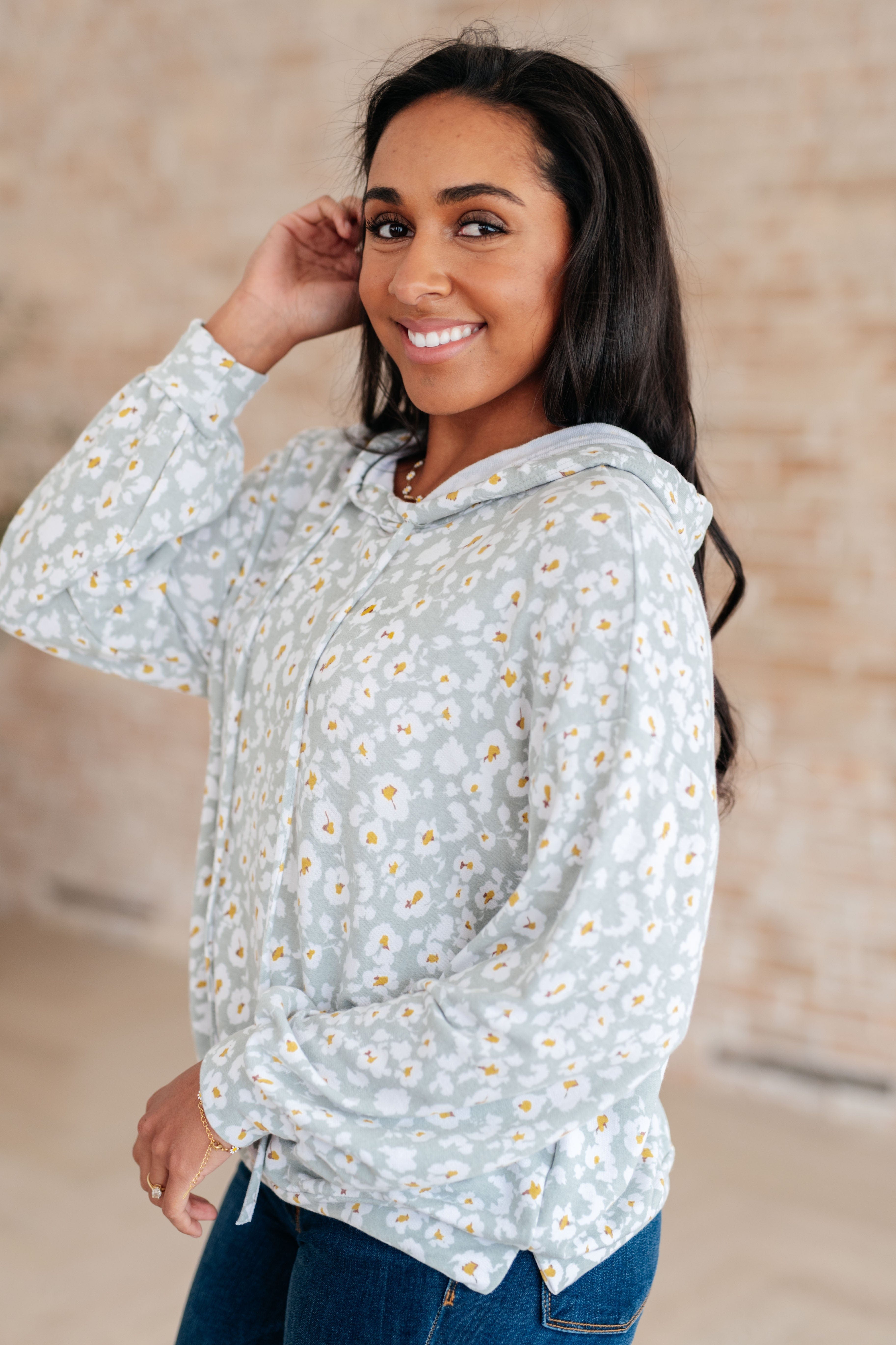 A Touch of Pollen Pullover-Tops-Stay Foxy Boutique, Florissant, Missouri