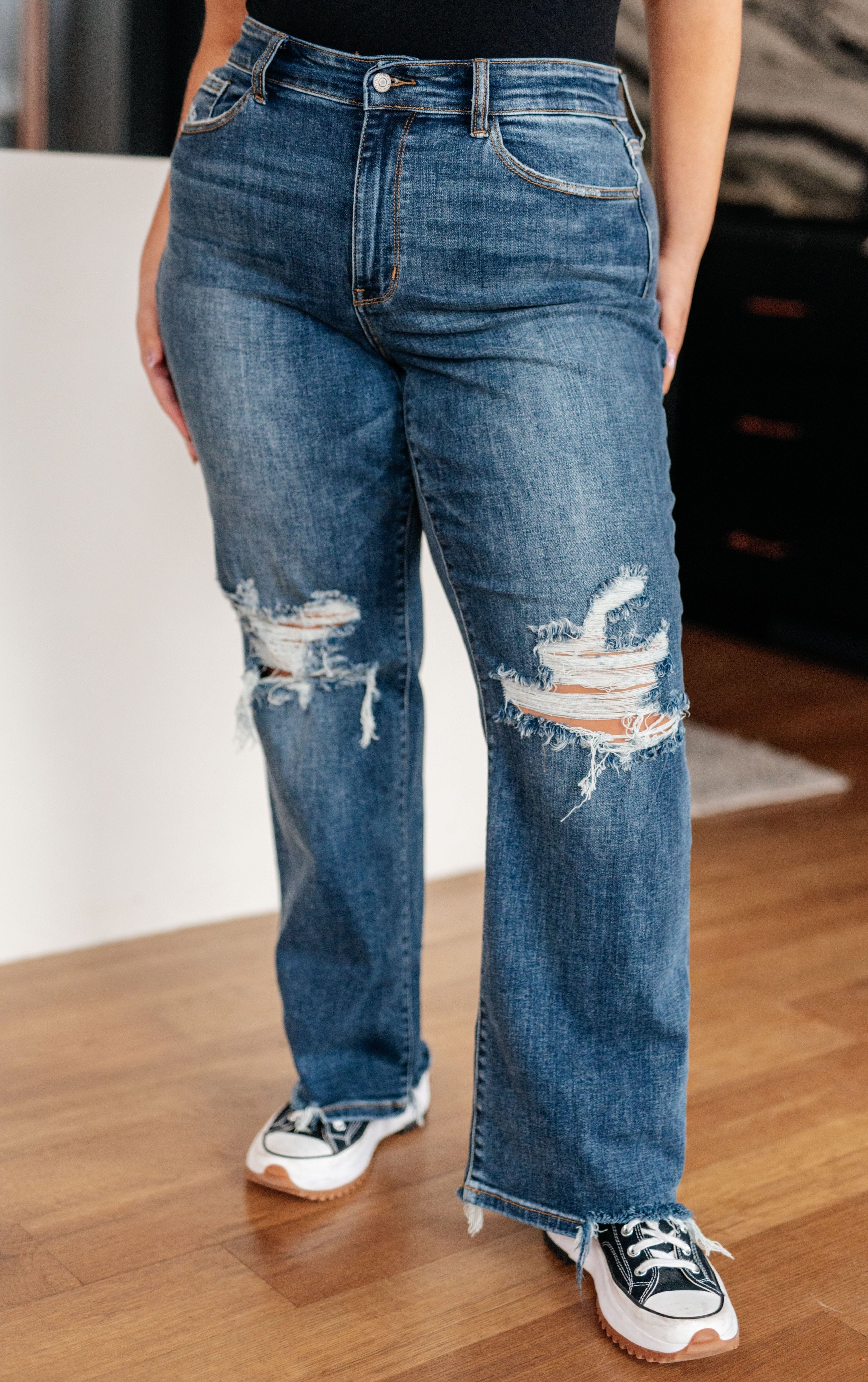 Rose High Rise 90's Straight Jeans in Dark Wash-Womens-Stay Foxy Boutique, Florissant, Missouri
