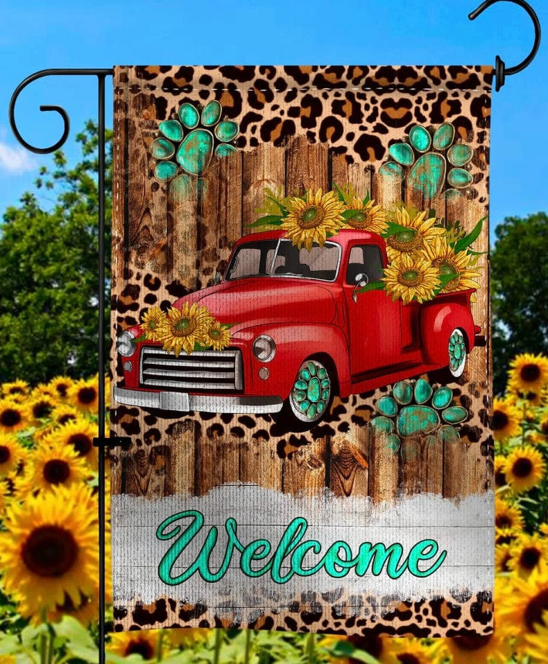 Southwestern Truck Garden Flag-Stay Foxy Boutique, Florissant, Missouri