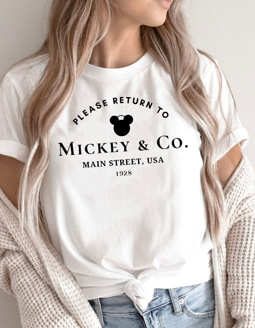 Return To Graphic T-Graphic T-Stay Foxy Boutique, Florissant, Missouri