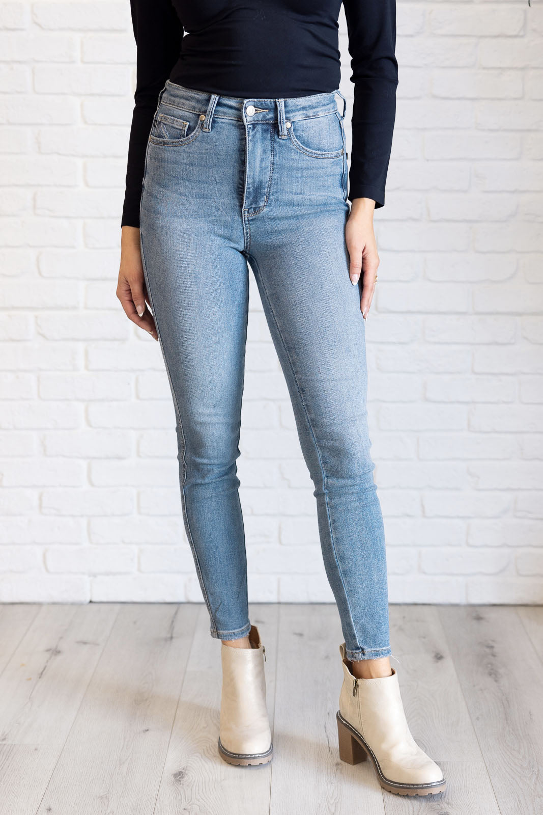 Justine High Rise Control Top Contrast Wash Skinny Jeans-Womens-Stay Foxy Boutique, Florissant, Missouri