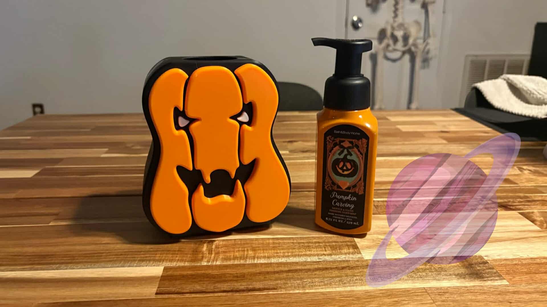 HORROR BBW SOAP HOLDER COVER-Stay Foxy Boutique, Florissant, Missouri