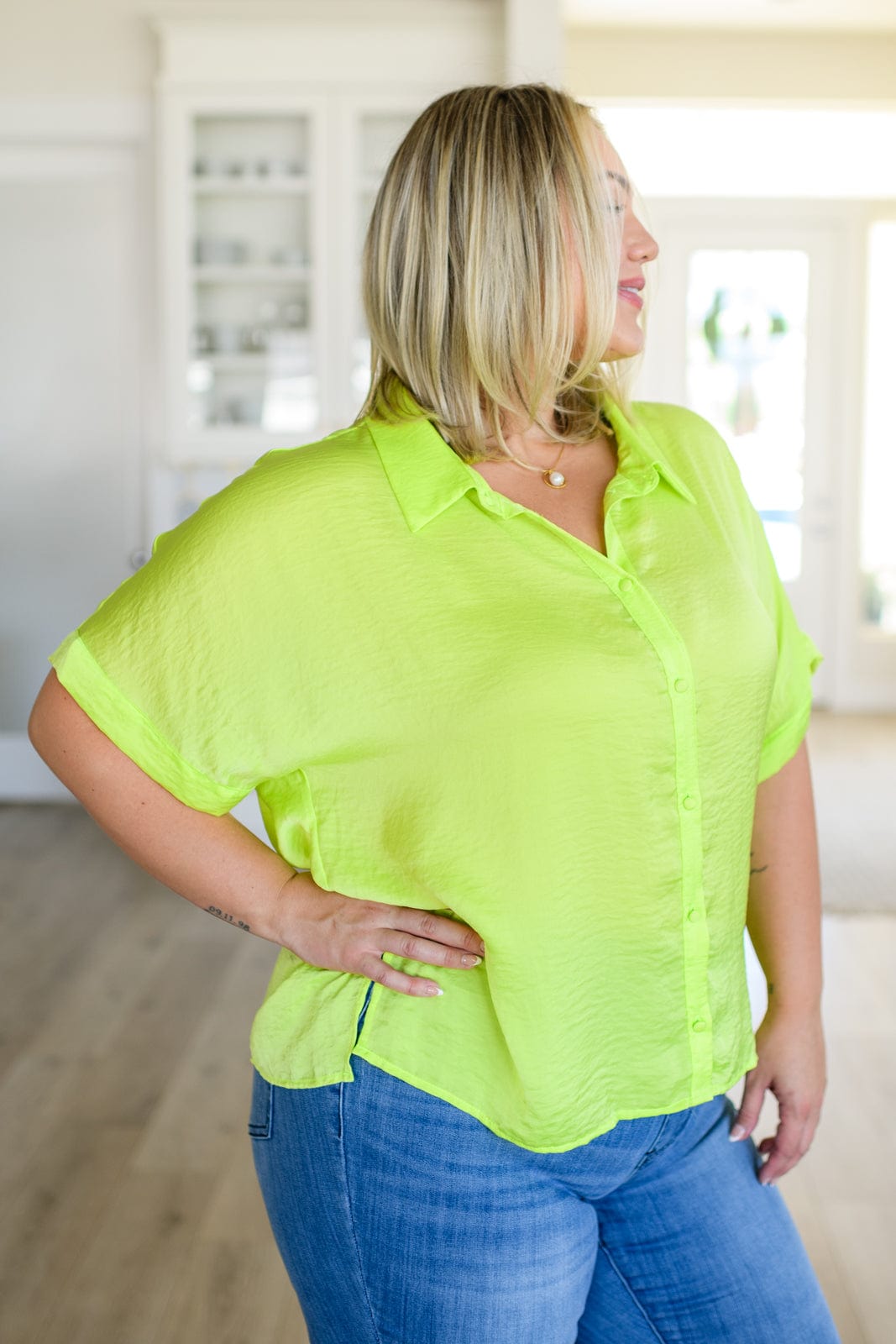 Bright Idea Button Down in Citrus-Tops-Stay Foxy Boutique, Florissant, Missouri