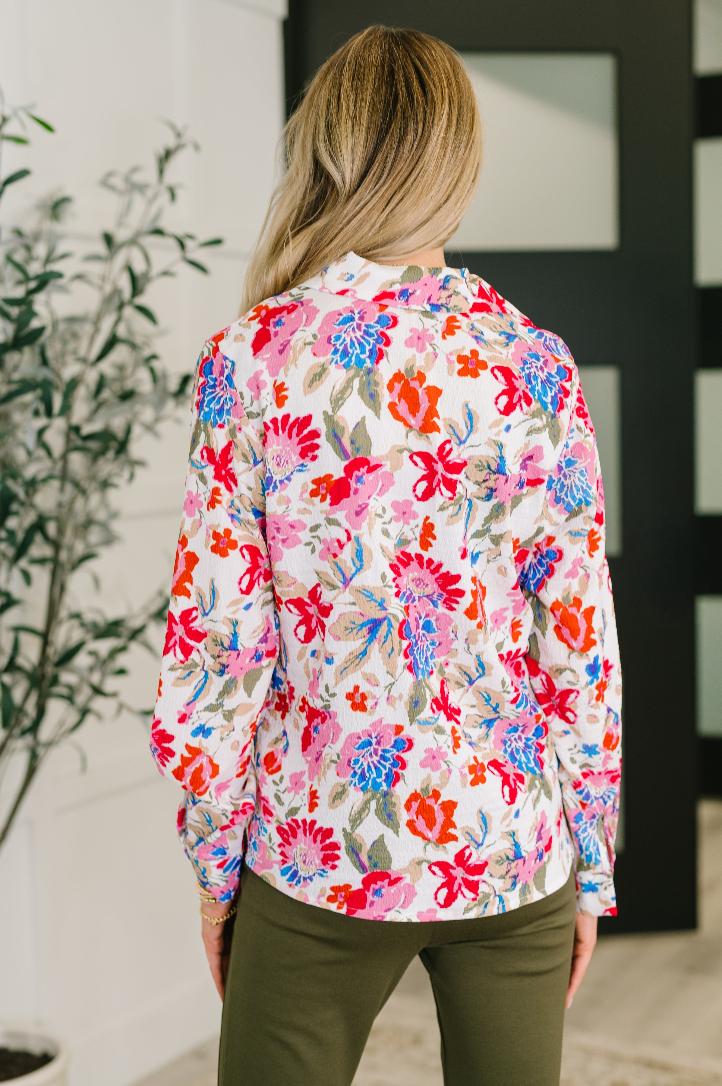 Distinguished Guest Floral Button Down-Womens-Stay Foxy Boutique, Florissant, Missouri