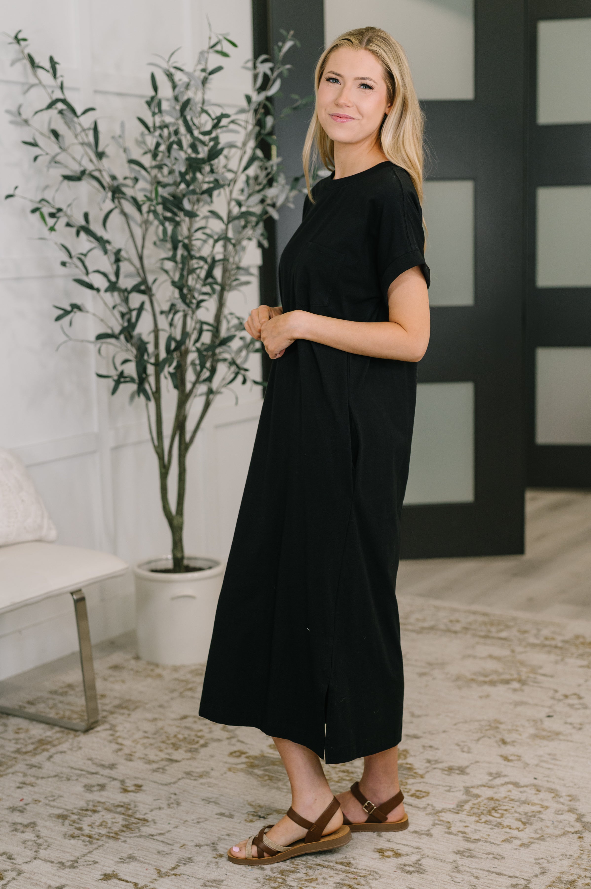 Fix You Right Up Short Sleeve Midi Dress in Black-Womens-Stay Foxy Boutique, Florissant, Missouri
