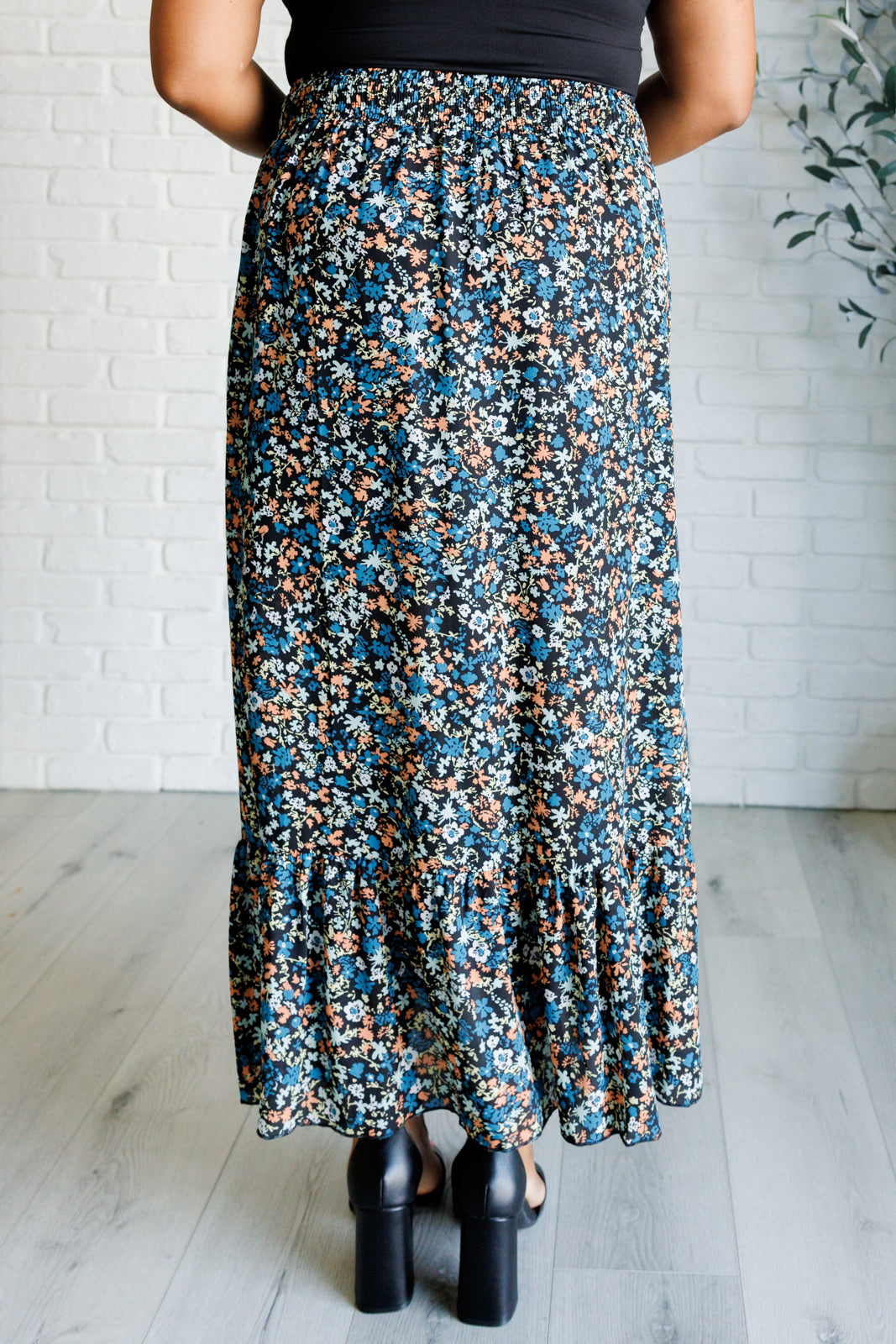 Flutter of Florals V-Neck Crop and Skirt Set-Sets-Stay Foxy Boutique, Florissant, Missouri