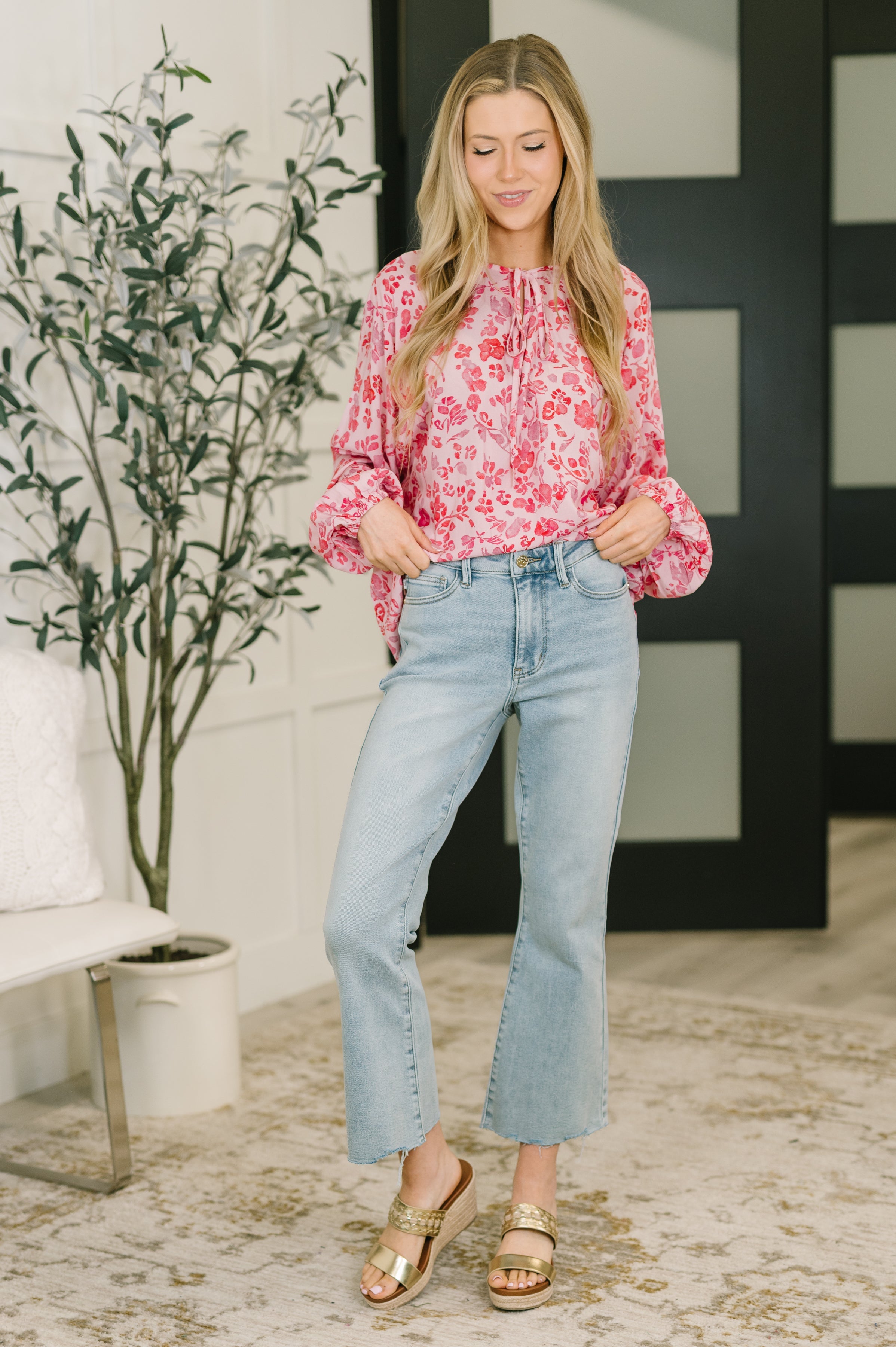 Garden Kiss V-Neck Puff Sleeve Blouse-Womens-Stay Foxy Boutique, Florissant, Missouri
